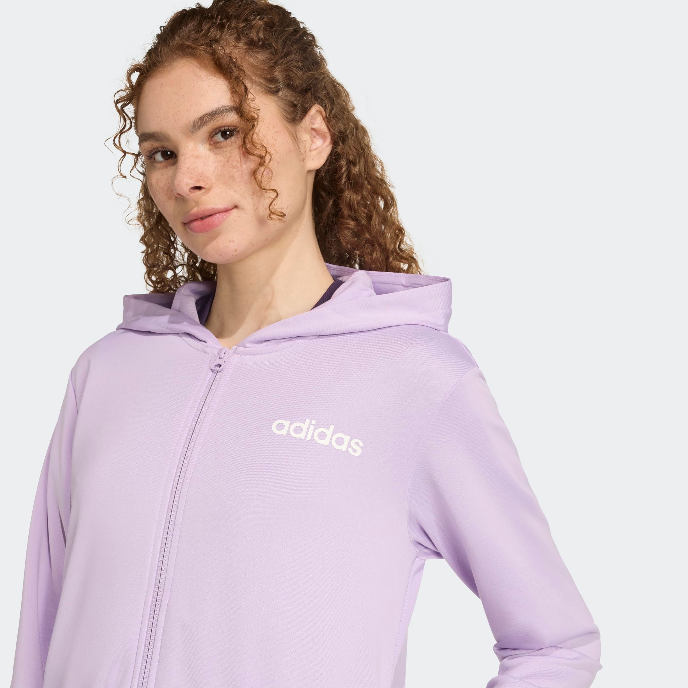 adidas Sportswear Trainingsanzug ESSENTIALS LINEAR (2-tlg), zweiteiliges Set, für Laufen, aus Polyester, mit Rippbündchen