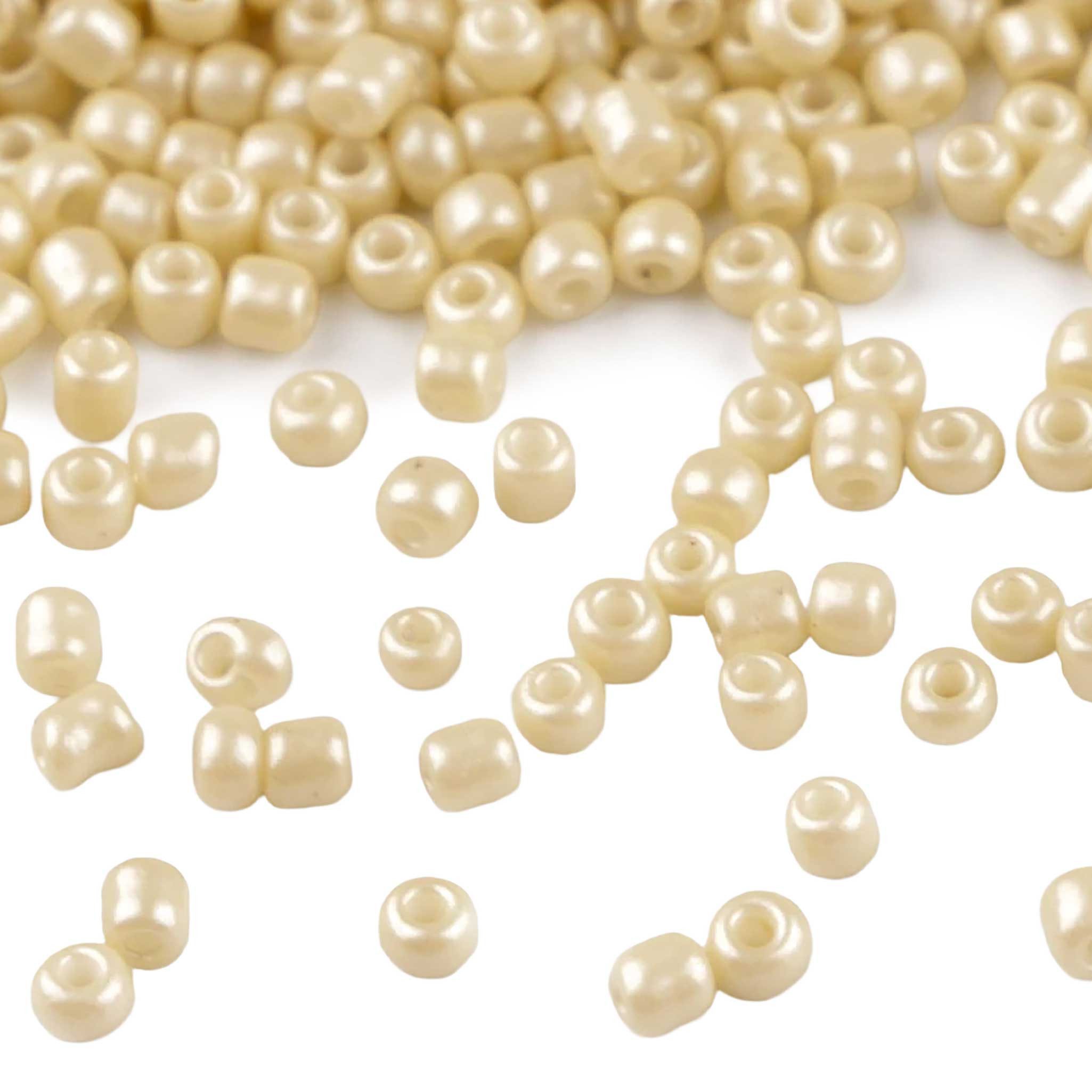 maDDma Bastelperlen 50g Rocailles Glasperlen 2mm Rocaillesperlen Perlen Schmuck, (50g-Abpackung 1-tlg), hellbeige