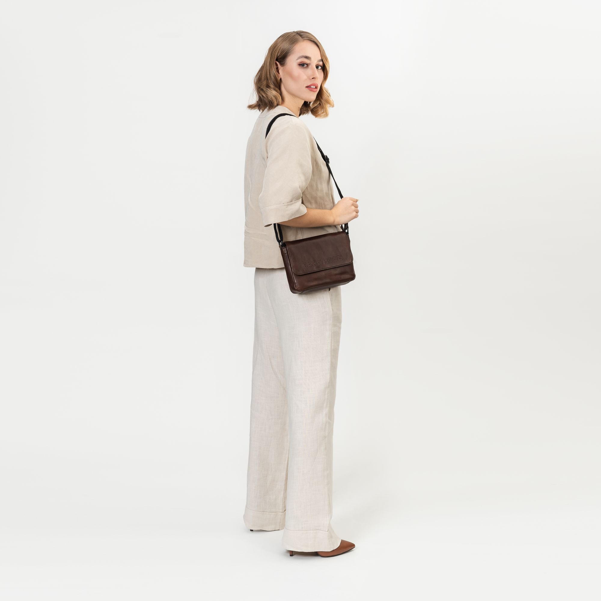 Farmhood Umhängetasche Memphis, Leder günstig online kaufen