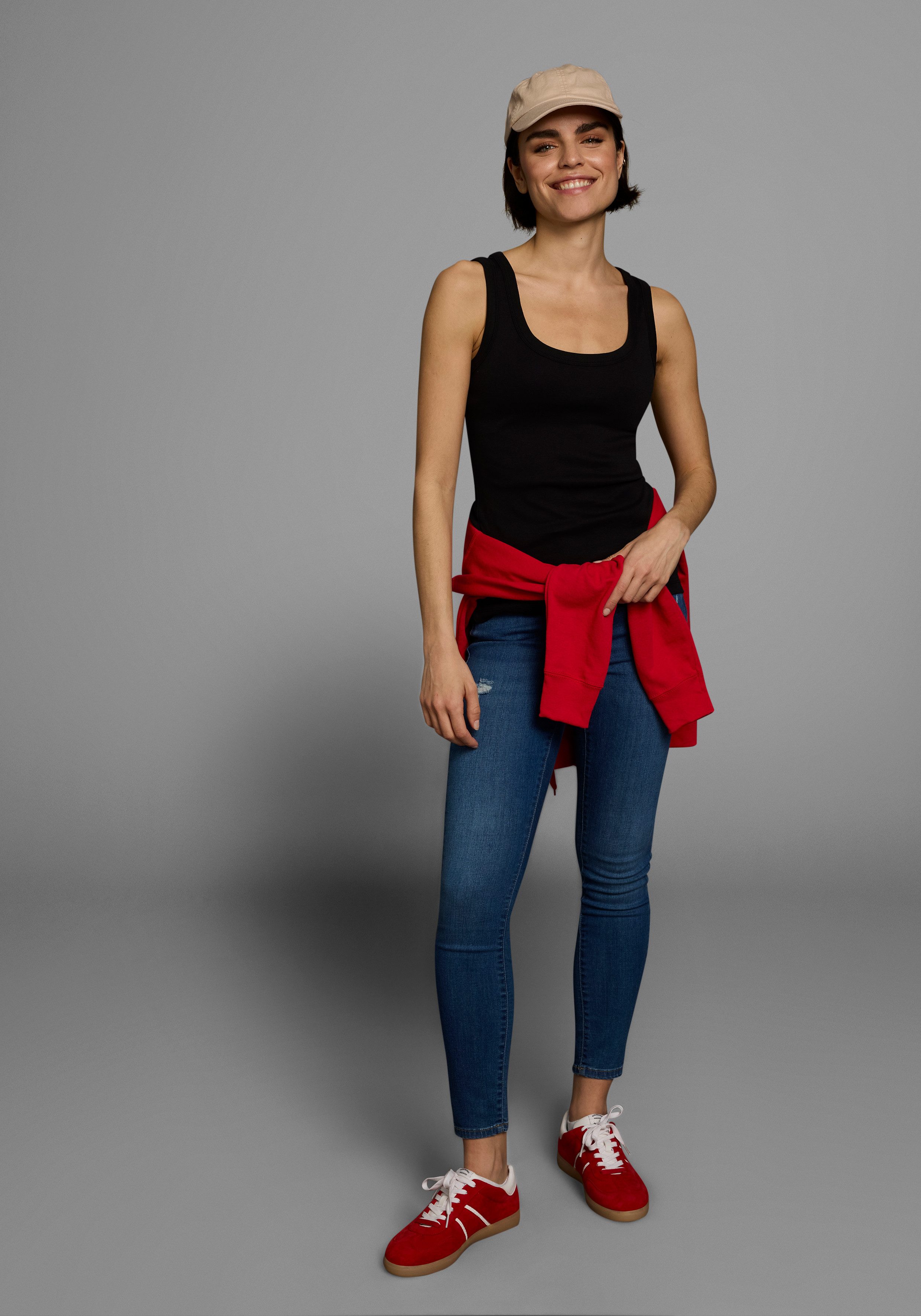 Zum Outfit 8