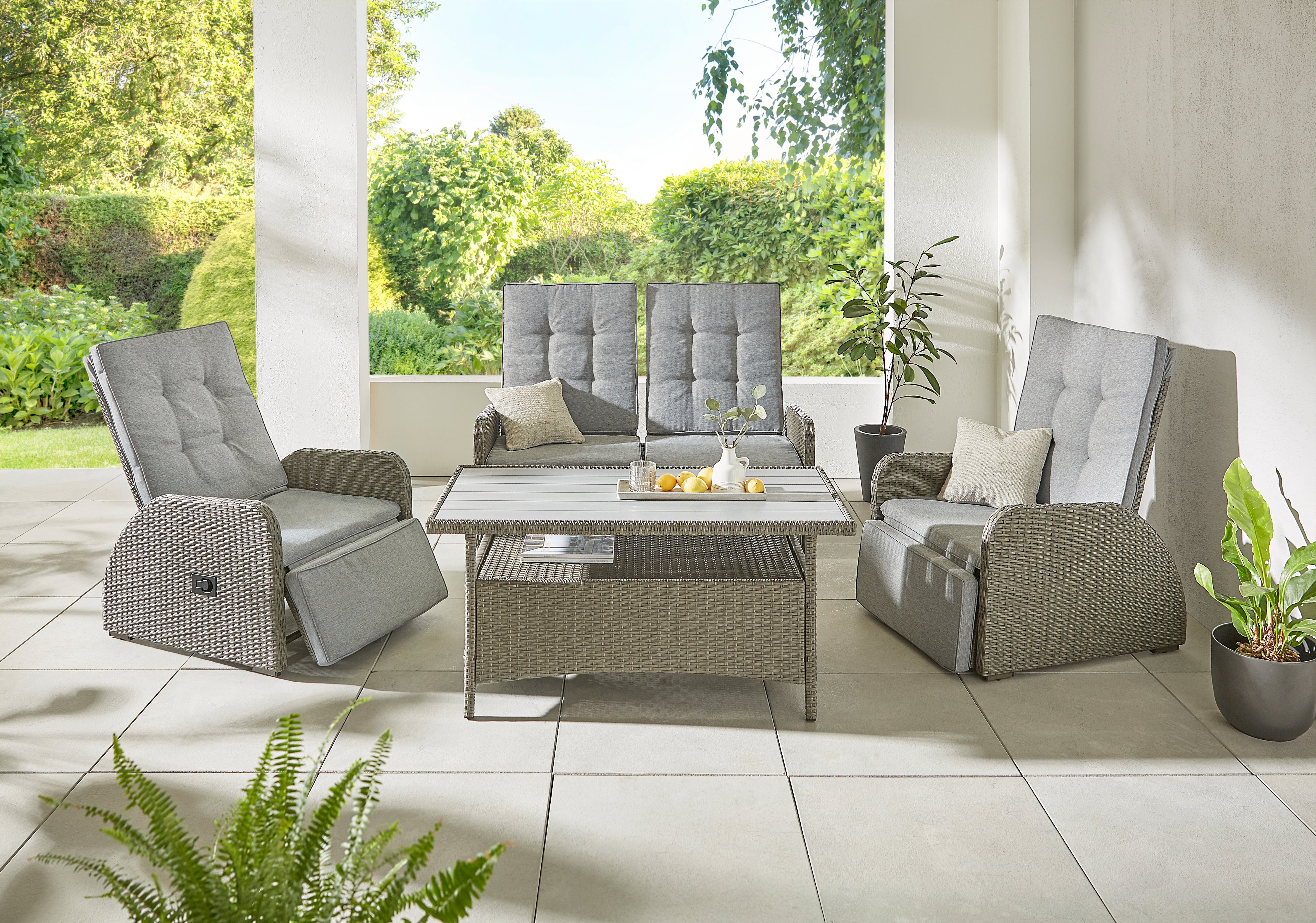 KONIFERA Gartenlounge-Set Vigo, (Set, 8-tlg., 2x Sessel, 1x 2er Sofa, 1x Tisch 120x60x60cm, inkl. Auflagen), Polyrattan, Aluminium, verstellbare Rückenlehne und Fußablage