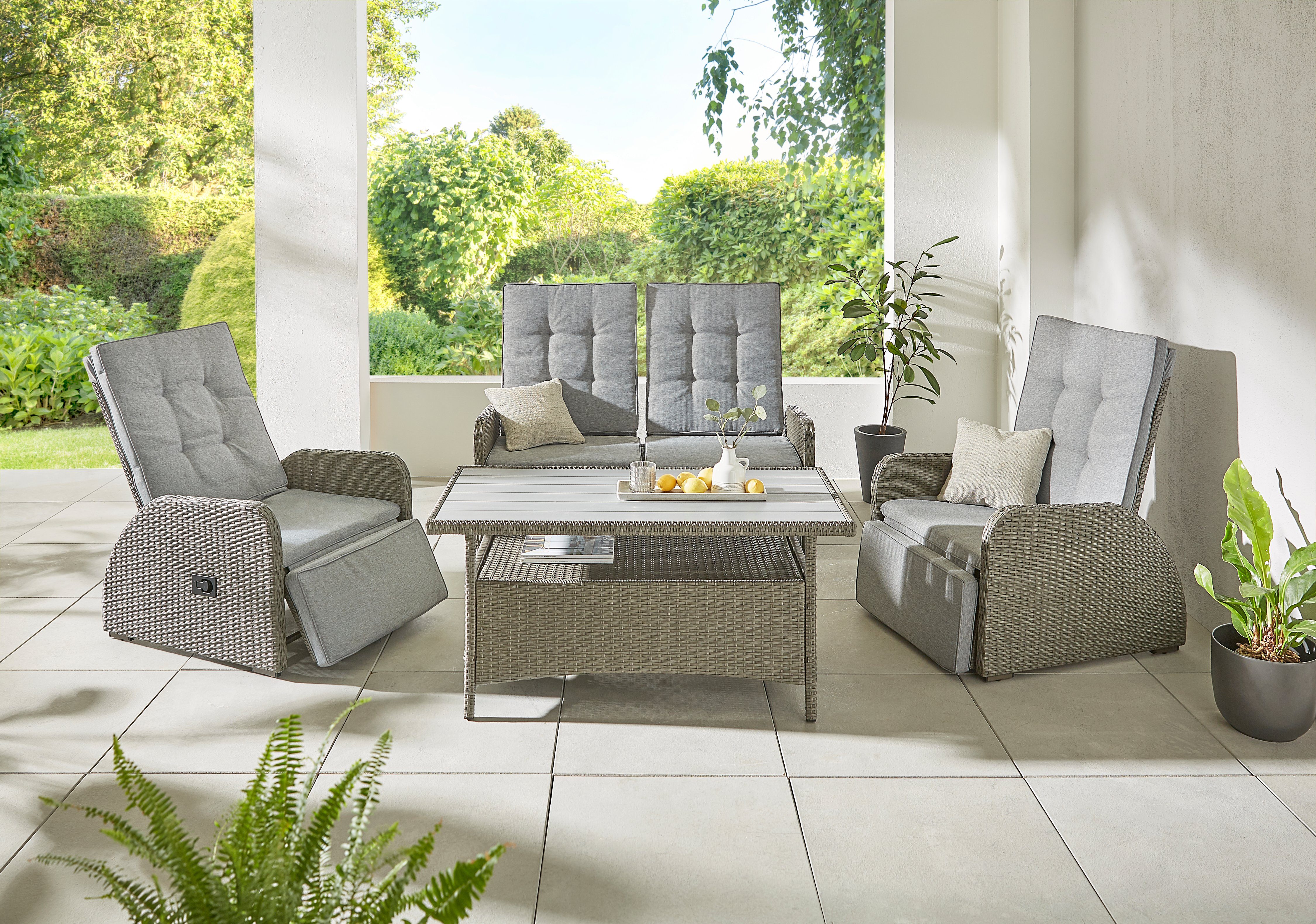 KONIFERA Gartenlounge-Set Vigo, (Set, 8-tlg., 2x Sessel, 1x 2er Sofa, 1x Ti günstig online kaufen