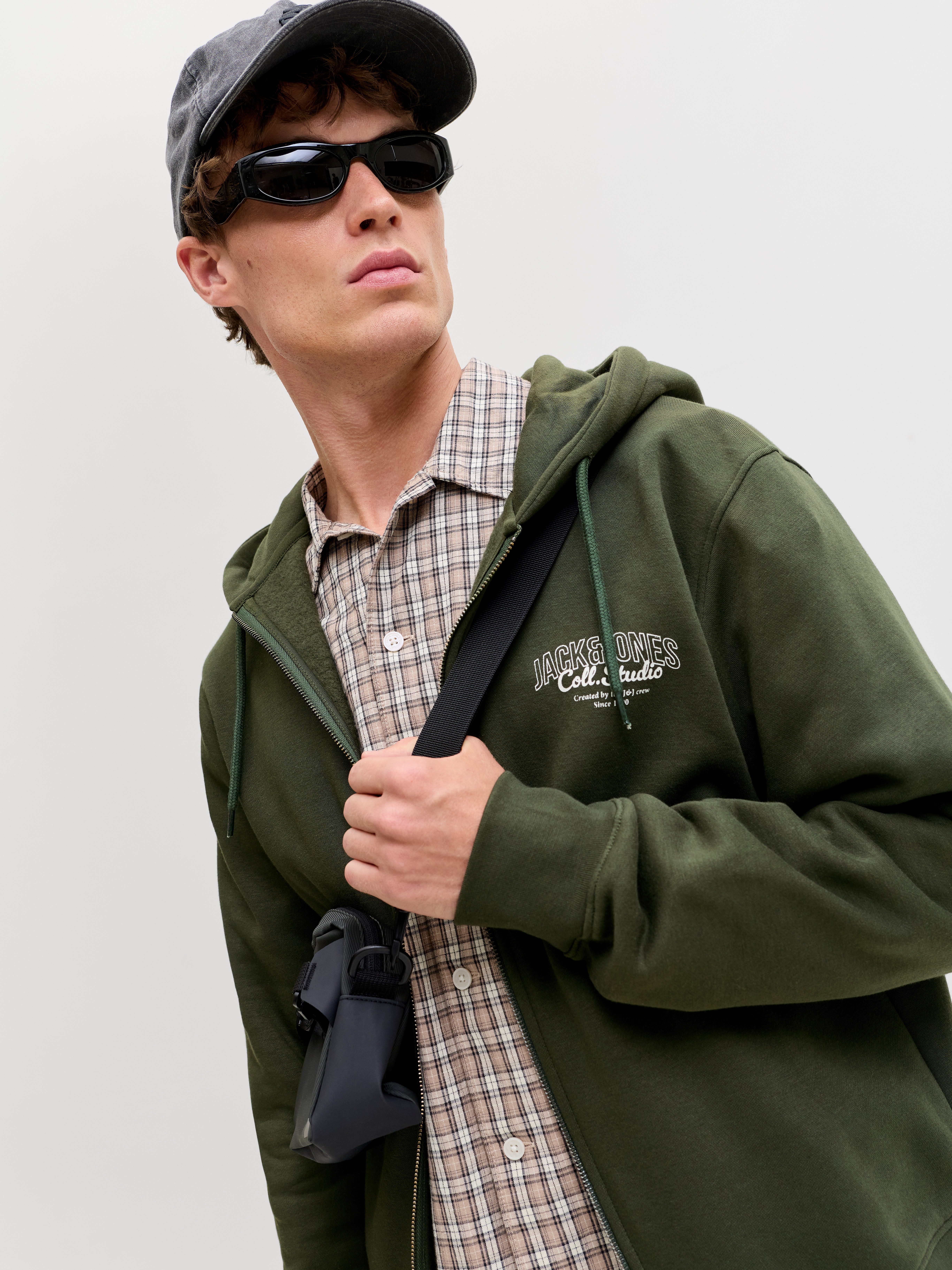 Jack & Jones Kapuzensweatjacke JJMAKOTO SWEAT ZIP HOOD
