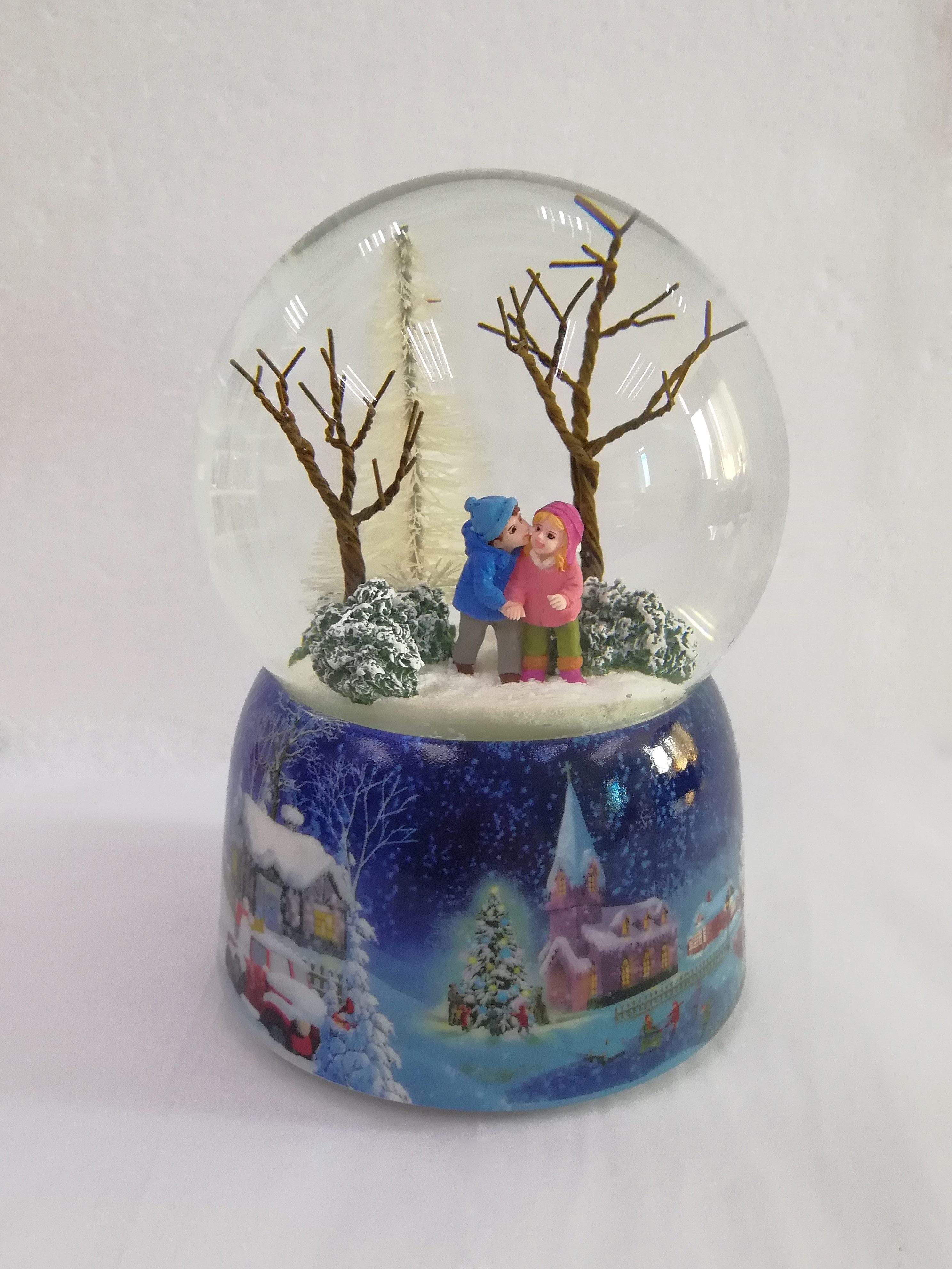 Musicboxworld Spieluhr Schneekugel Kinder spielen im Wald