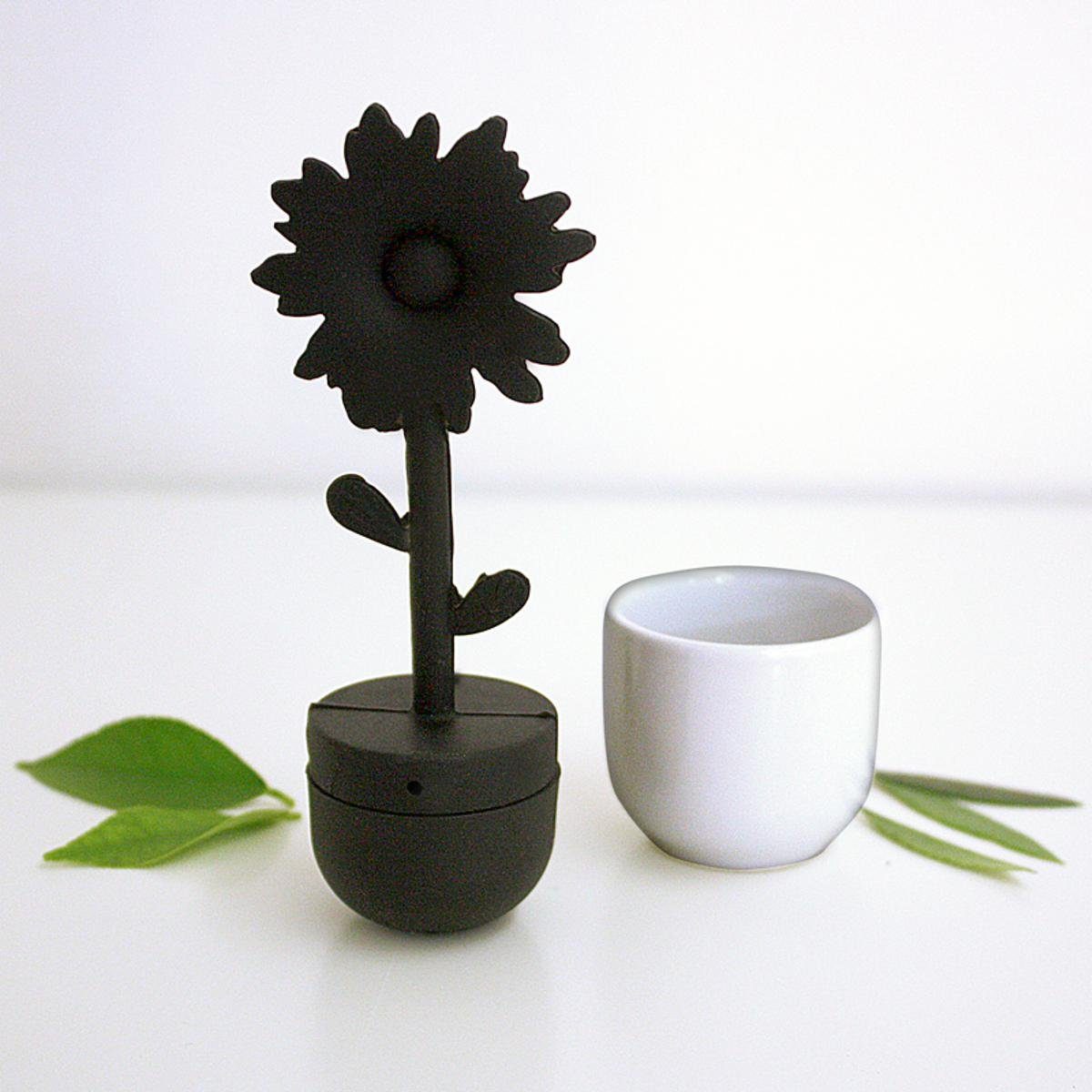 Silikon, Keramik-Halterung, (Set, ZONE mit TEE-EI Blume, Schwarz, weißer Keramik, 3-tlg. Teesieb Set Zone 3-St) Denmark