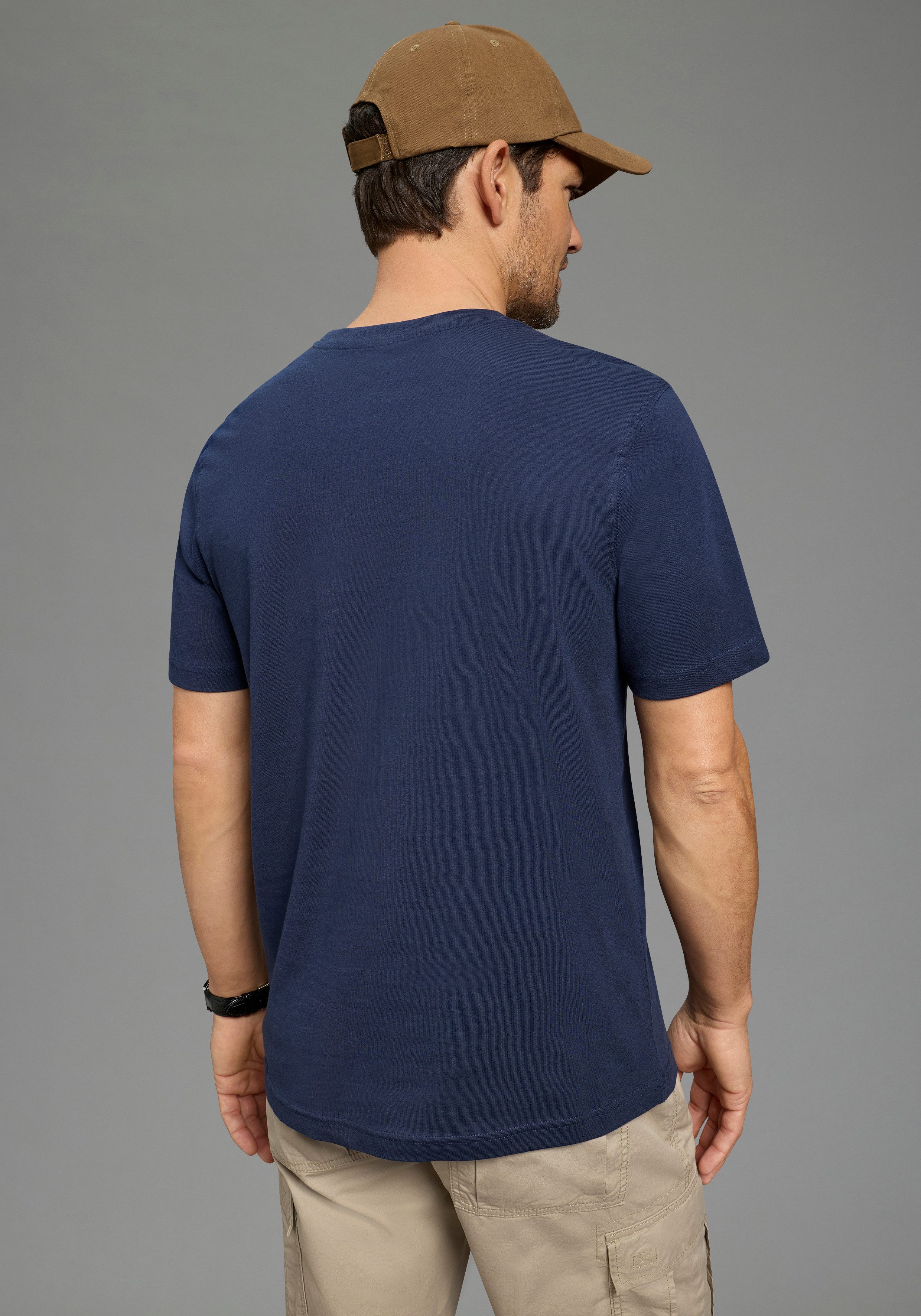 Man's World Rundhalsshirt (5er-Pack) Kurzarm, Regular Fit, unifarben, Rundhals, aus Baumwolle – Bild 4 von 5