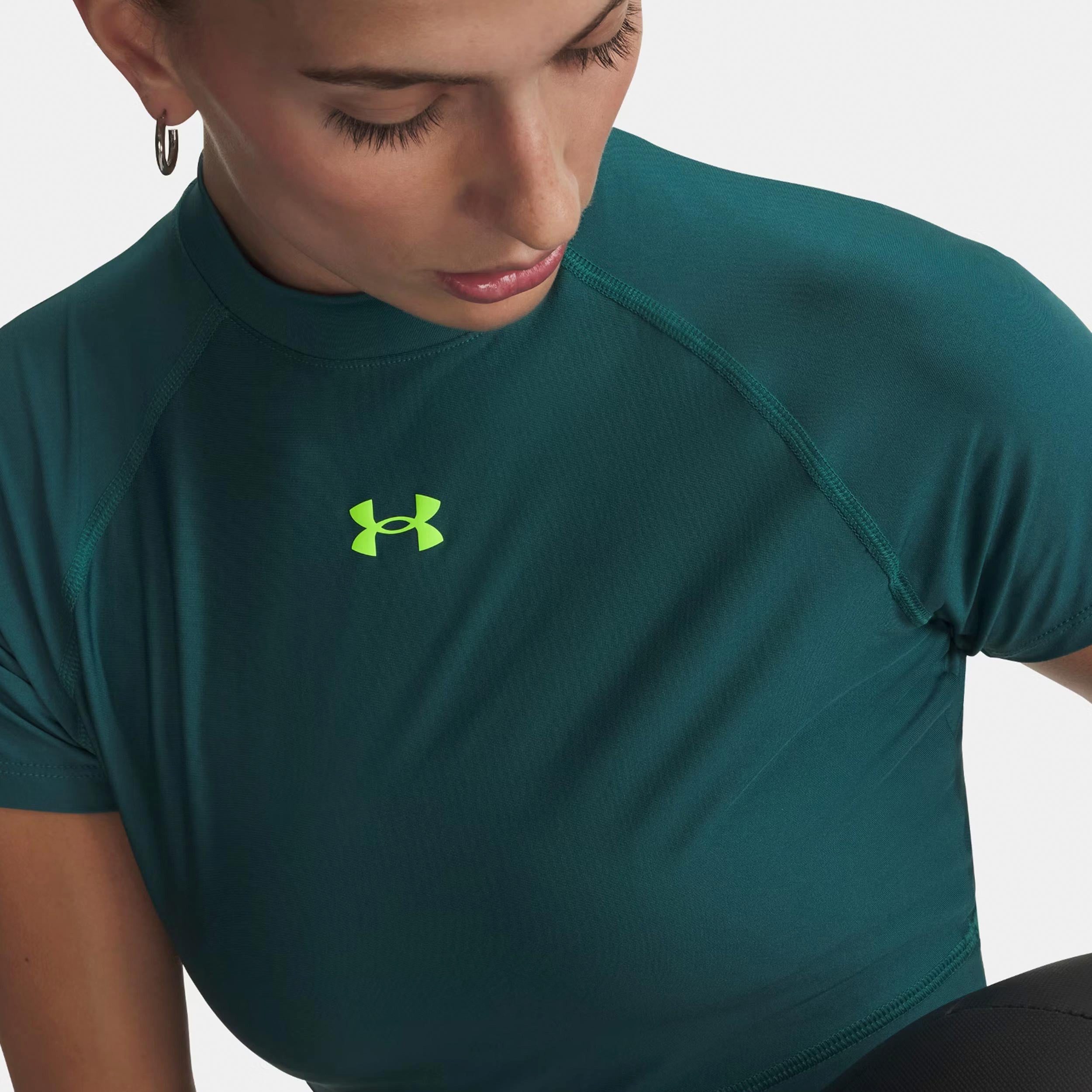 Under Armour® T-Shirt HeatGear Crop