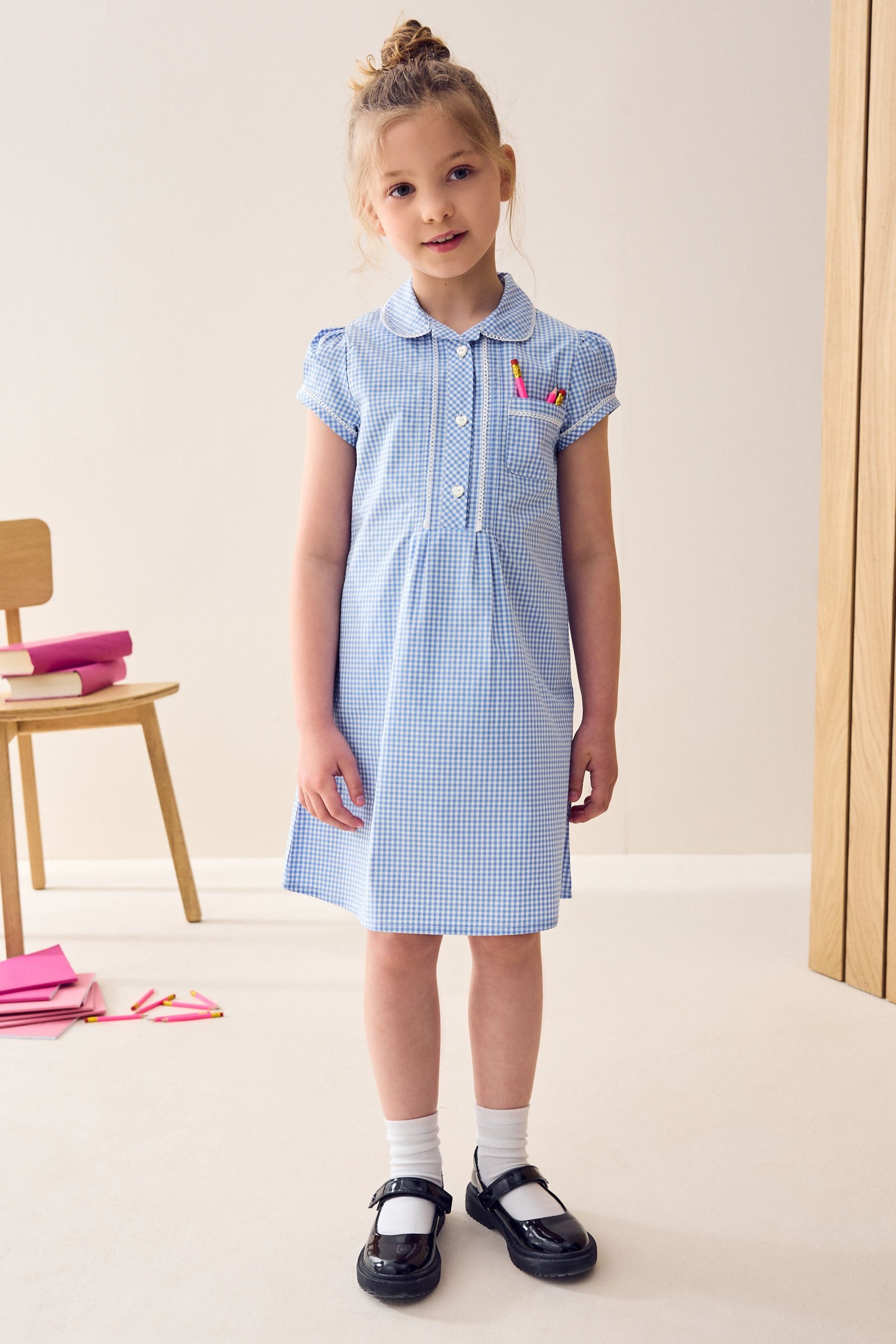 Next Karokleid Kleid mit Vichykaros, Knopfleiste + Spitzenbesatz (1-tlg)
