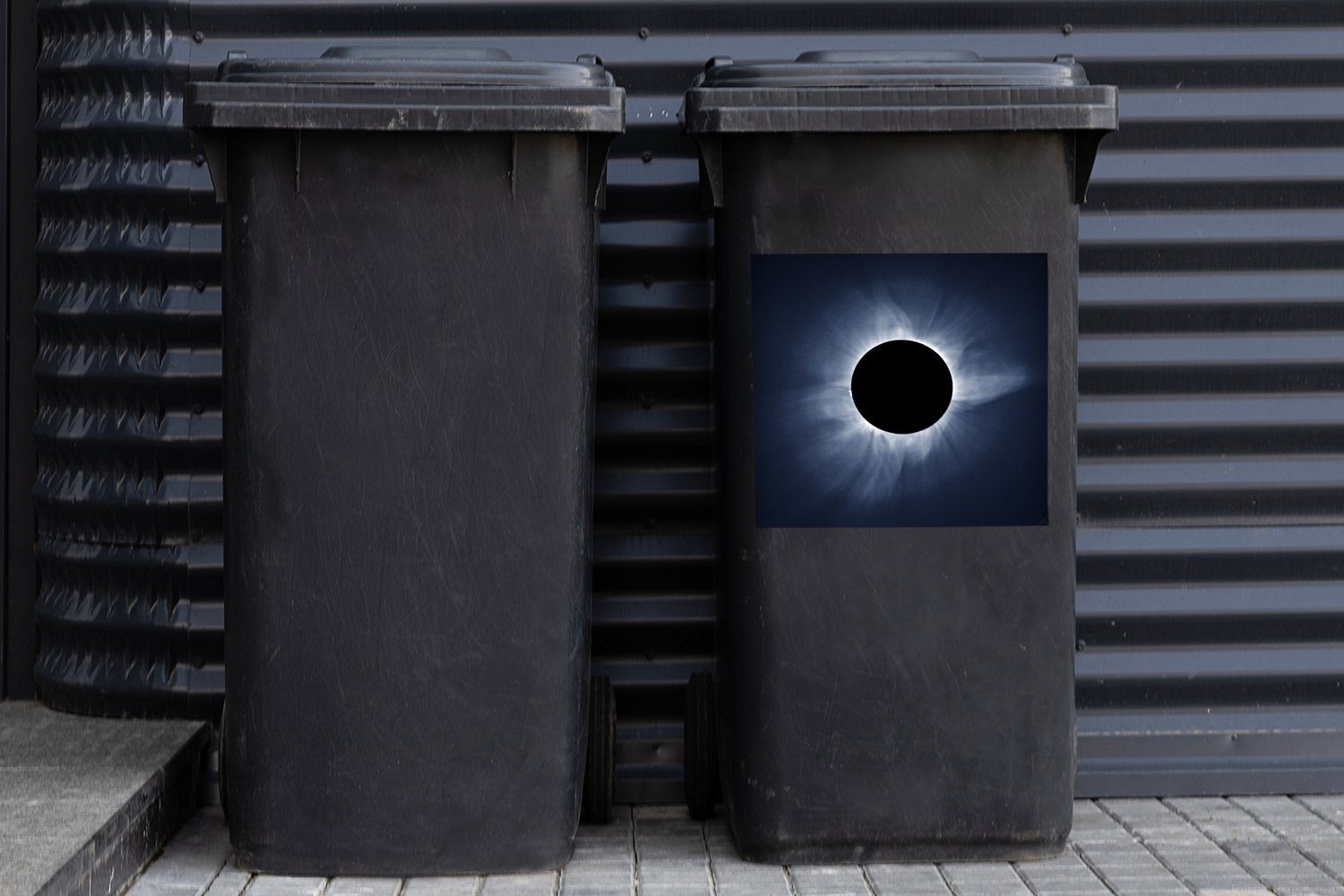 Sonnenfinsternis St), Sticker, Abfalbehälter der Mülltonne, (1 MuchoWow Container, Wandsticker bei Schirme Mülleimer-aufkleber, Blaue