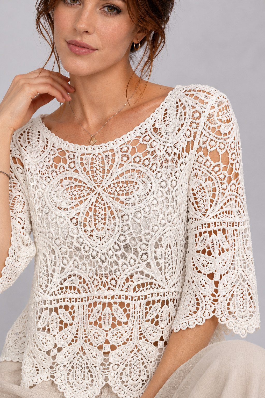ITALY VIBES Spitzenbluse - Häckel-Shirt mit ausgestellten Ärmeln - Boho - ITALY VIBES ONE SIZE - passend für Größen XS - M