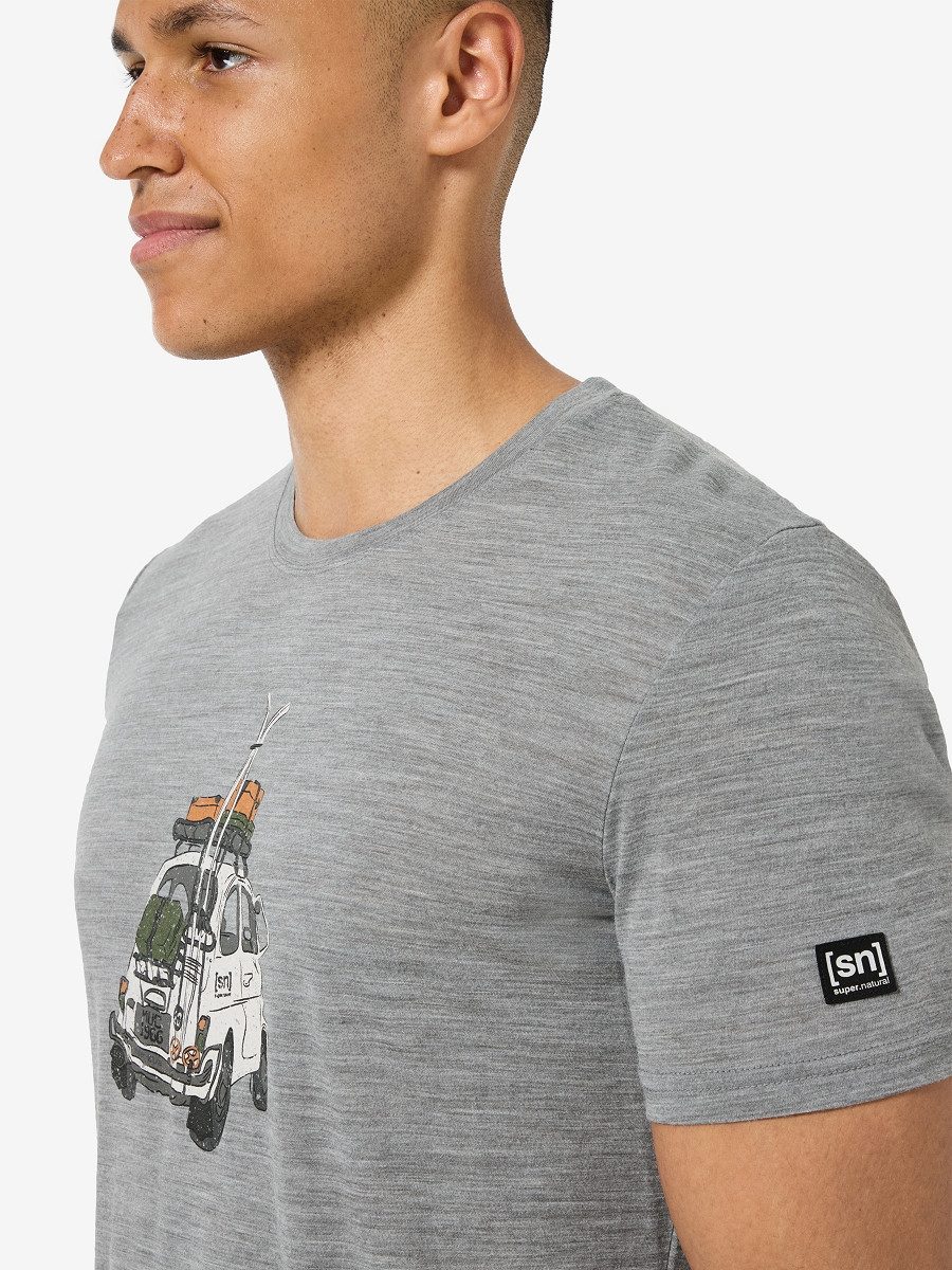 SUPER.NATURAL Funktionsshirt für Herren, Merino M CARSKI TEE mit Winter-Motiv, atmungsaktiv