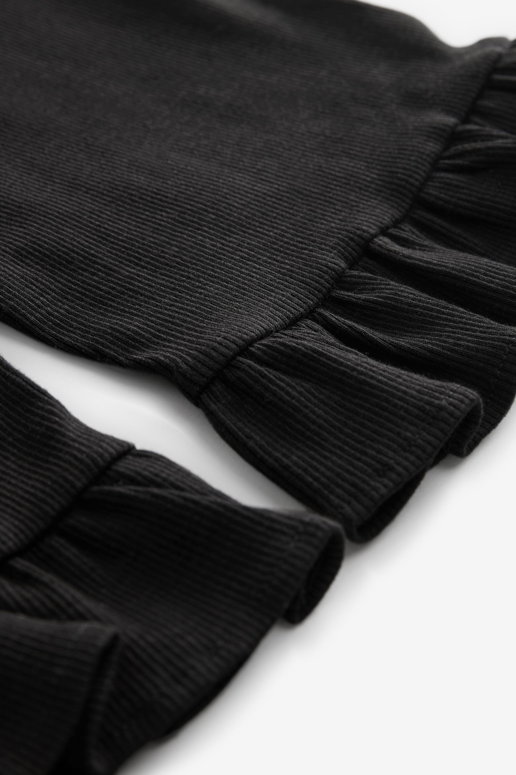 Next Palazzohose Weite, strukturierte Hose mit Rüschensaum (1-tlg)