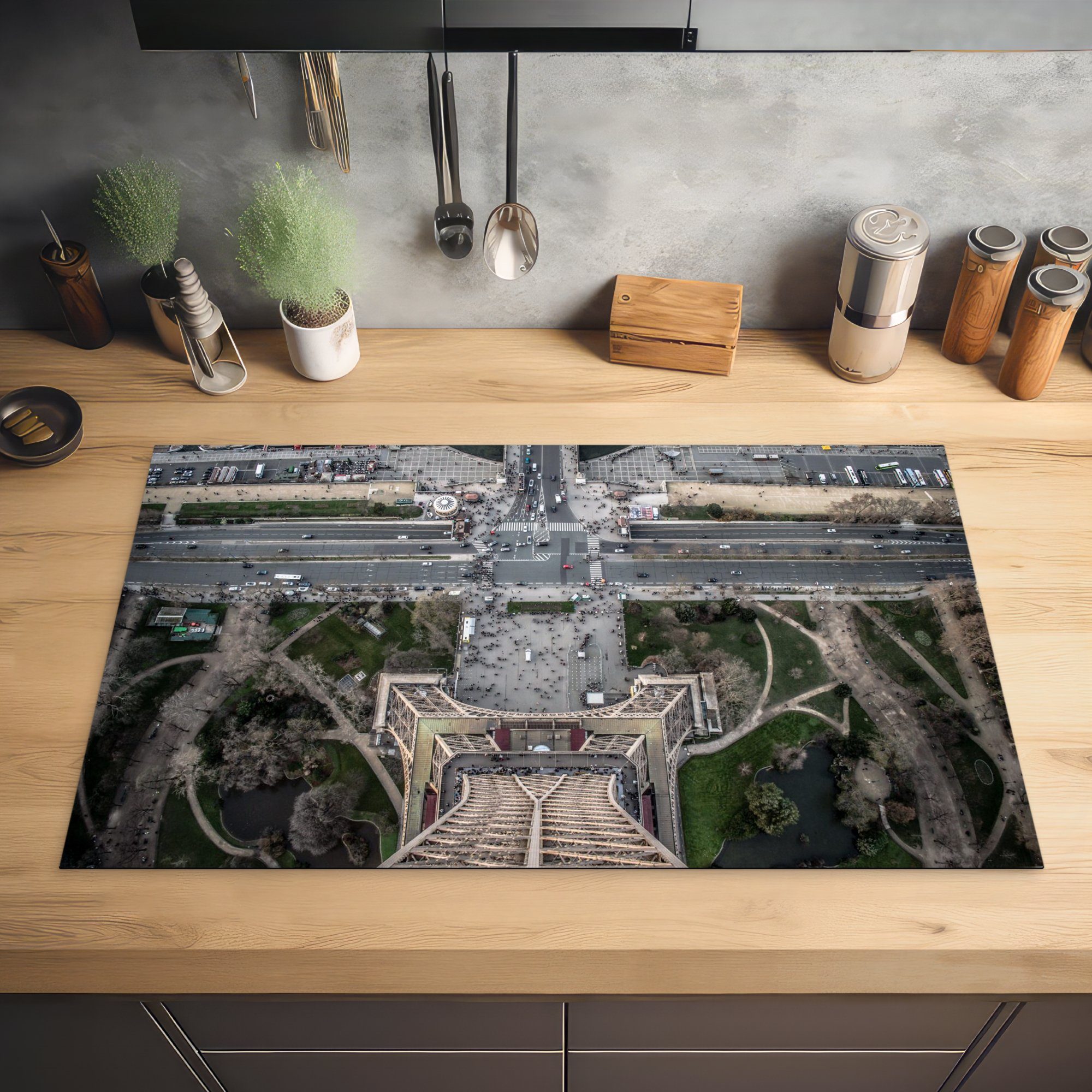 MuchoWow - Ceranfeldabdeckung, küche - Paris Eiffelturm Arbeitsplatte Höhe, Vinyl, tlg), (1 cm, Herdblende-/Abdeckplatte 83x51 für