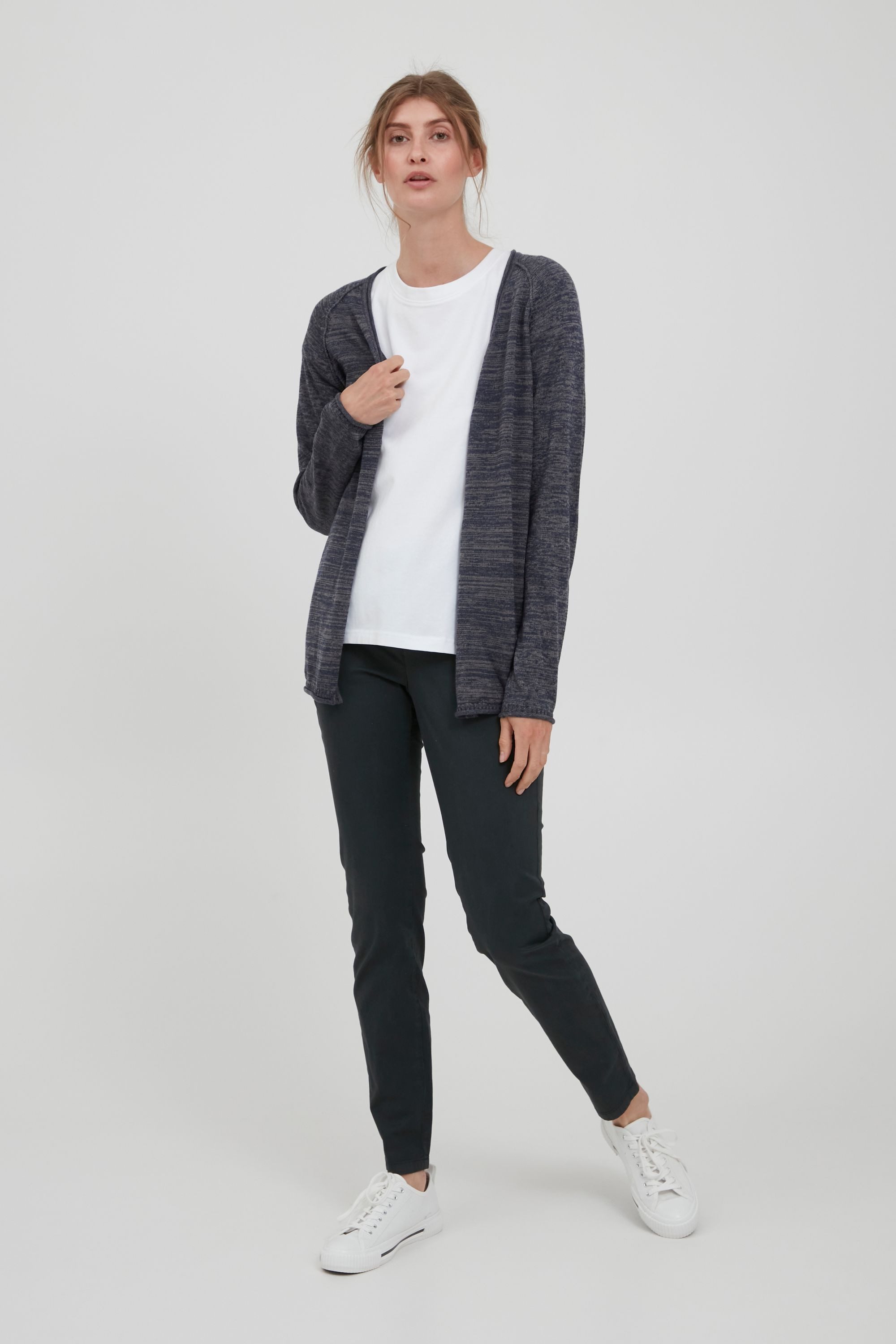OXMO Strickjacke OXDanila Strickjacke mit aufgerollten Säumen günstig online kaufen