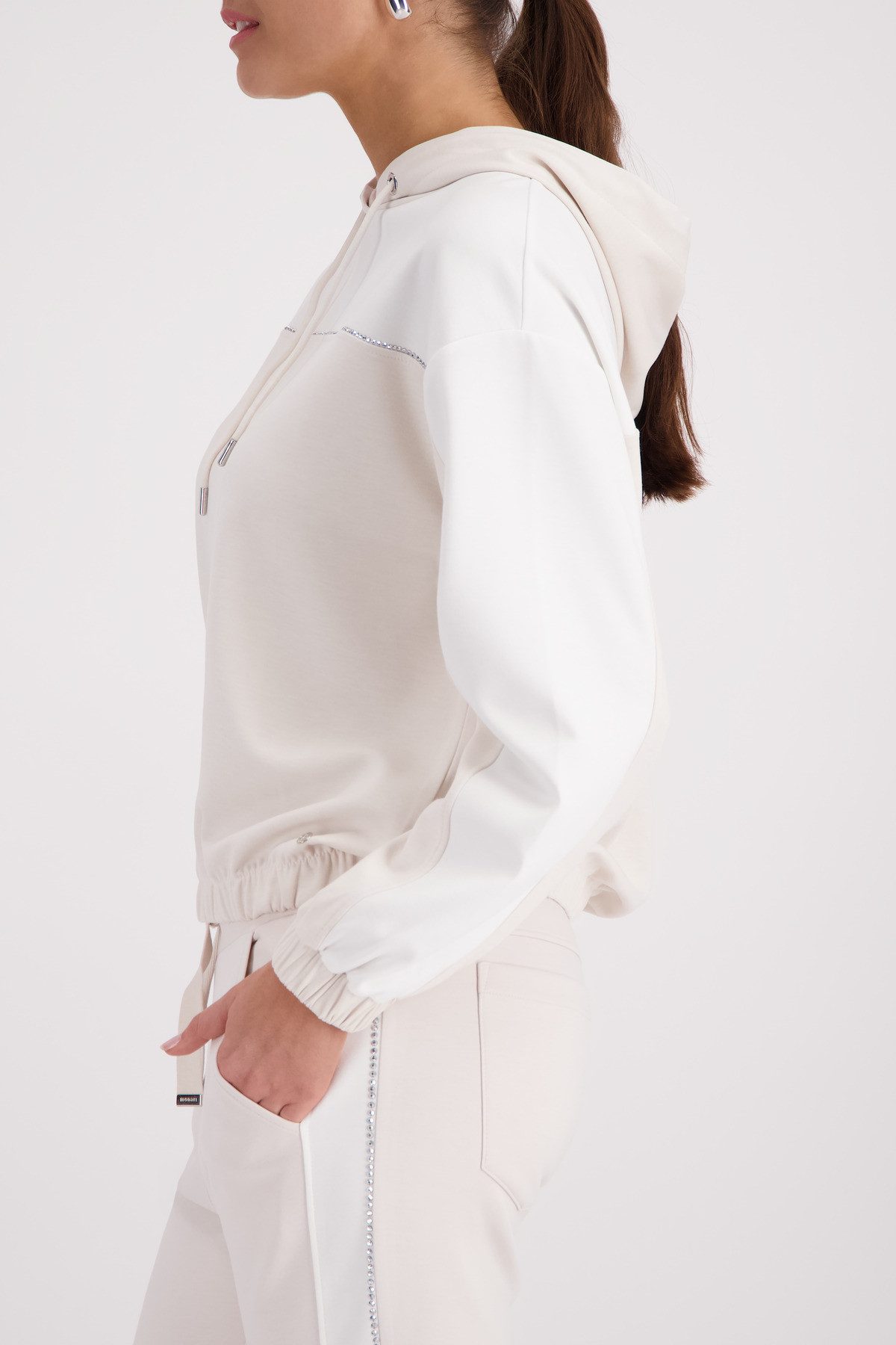 Monari Kapuzensweatshirt Sweatshirt Colorblock + Schmuck Regular fit mit Kapuze