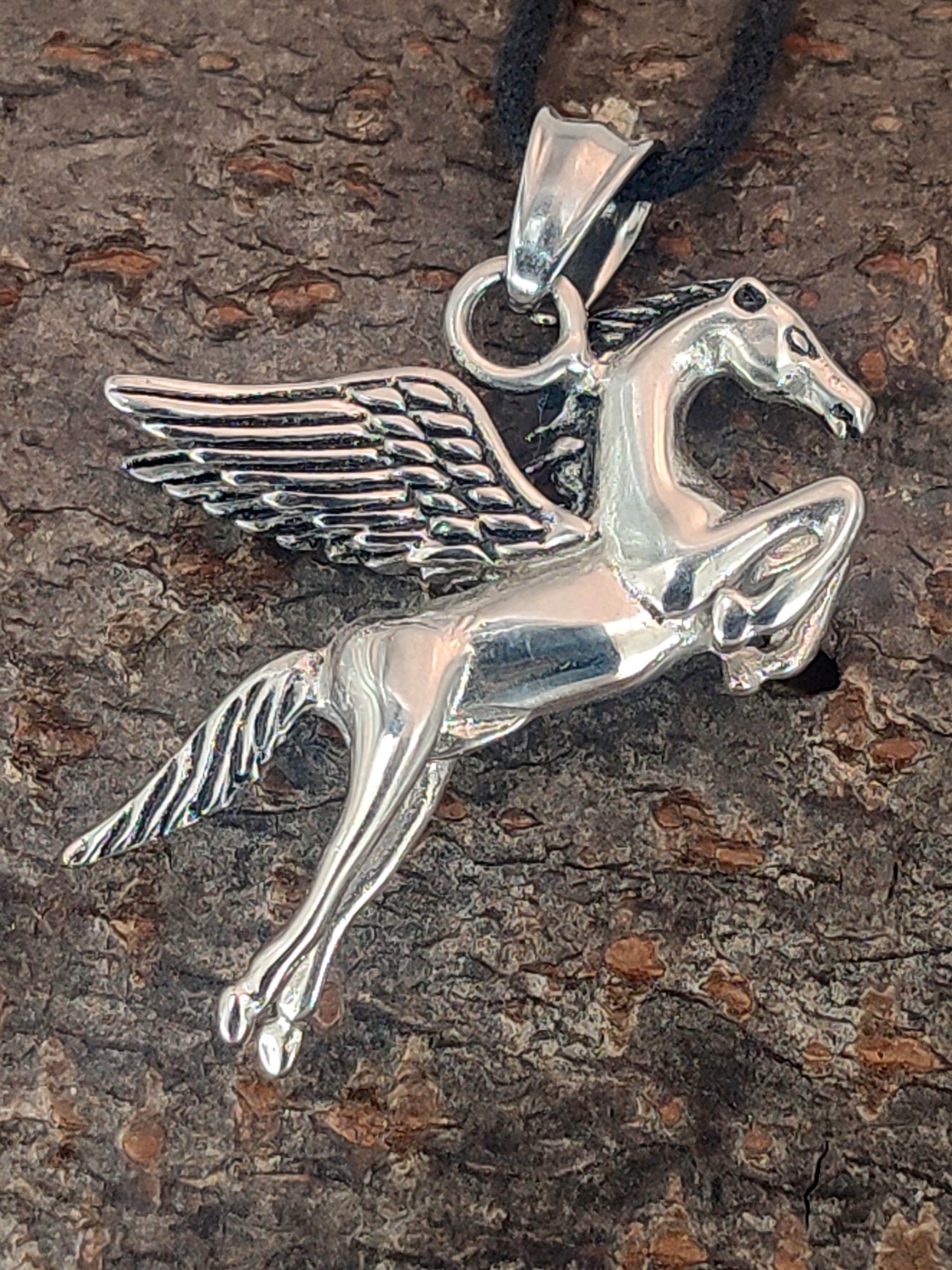 Kiss of Leather Kettenanhänger Pegasus 3D geflügeltes Edelstahl aus Pferd beidseitig