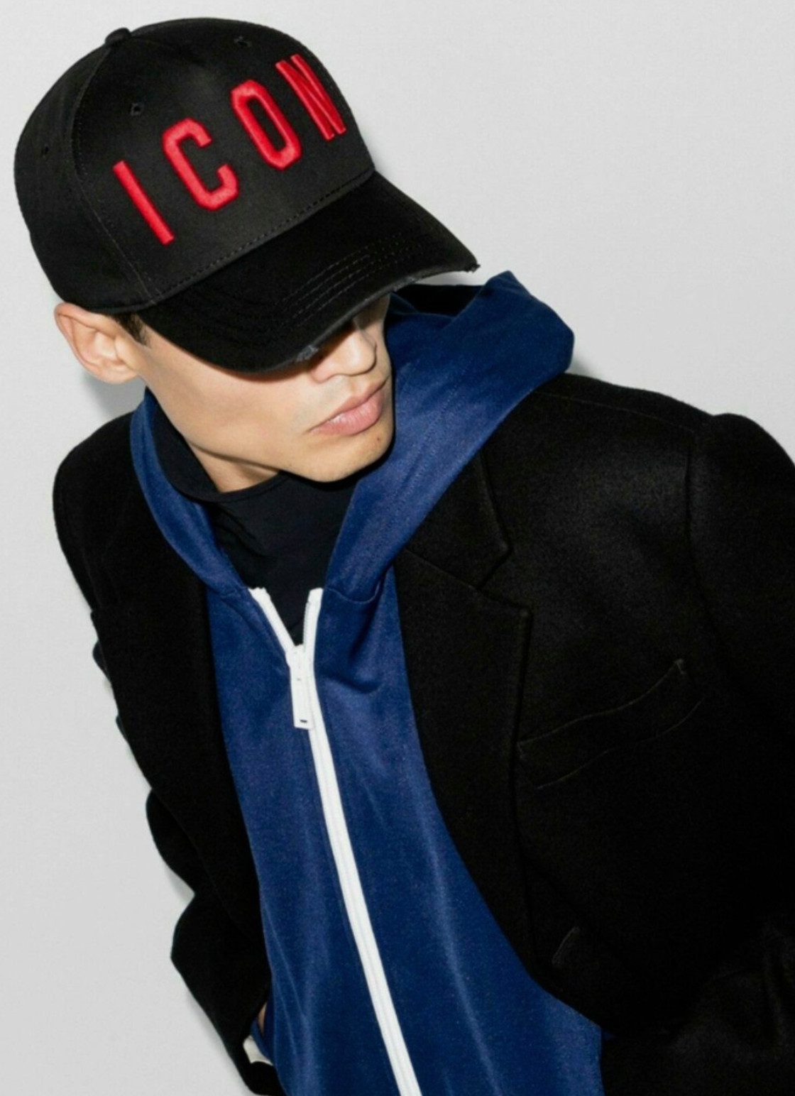 Dsquared2 Baseball Cap Icon Kappe Basebalkappe Trucker Mütze Verstellbarer Riemen, dezente Destroyed-Effekte, Gebogener Schirm