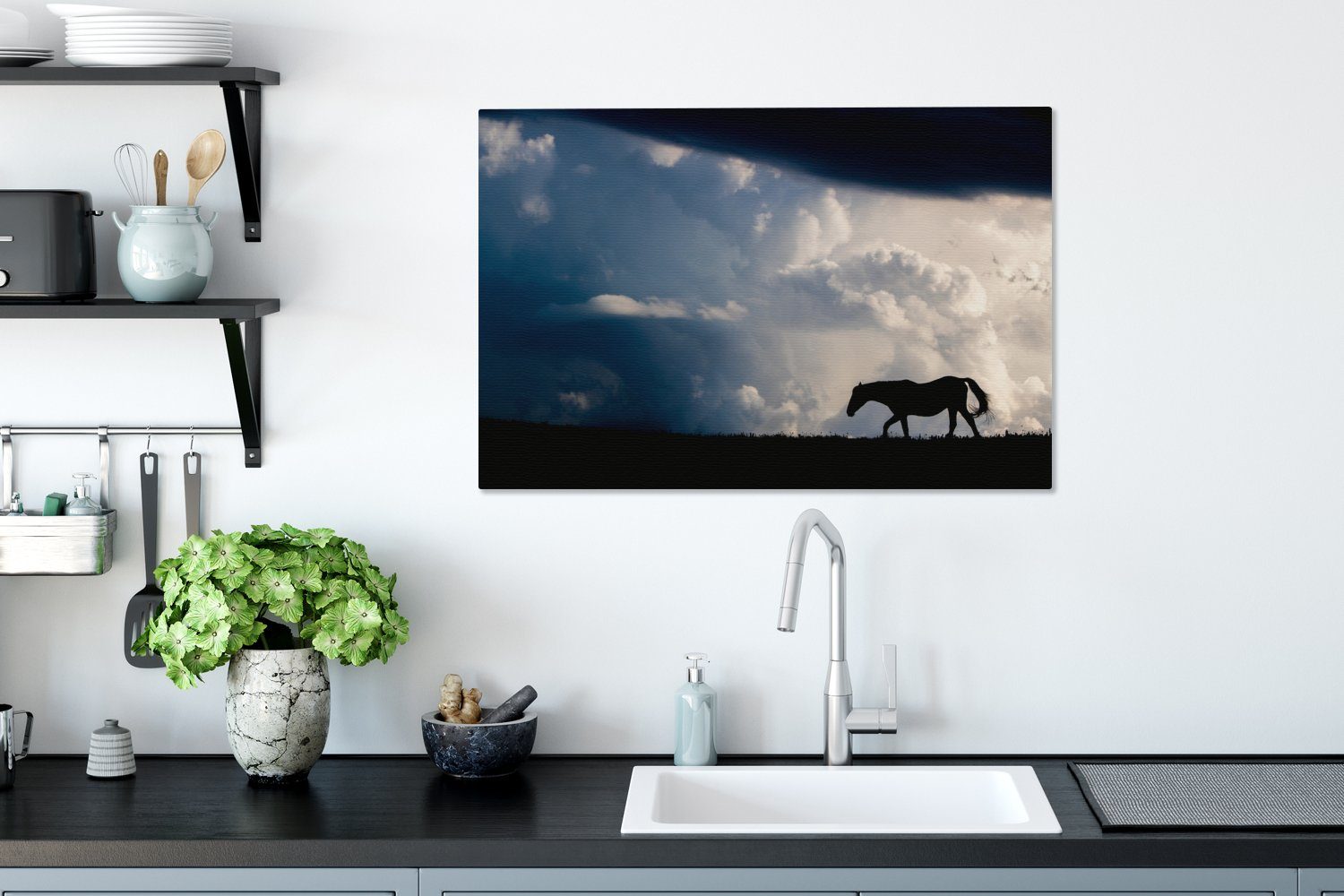 Leinwandbild Schlafzimmer, St), für cm Wolken OneMillionCanvasses® 90x60 Pferd - Bilder - Schatten, (1 Wohnzimmer Leinwand