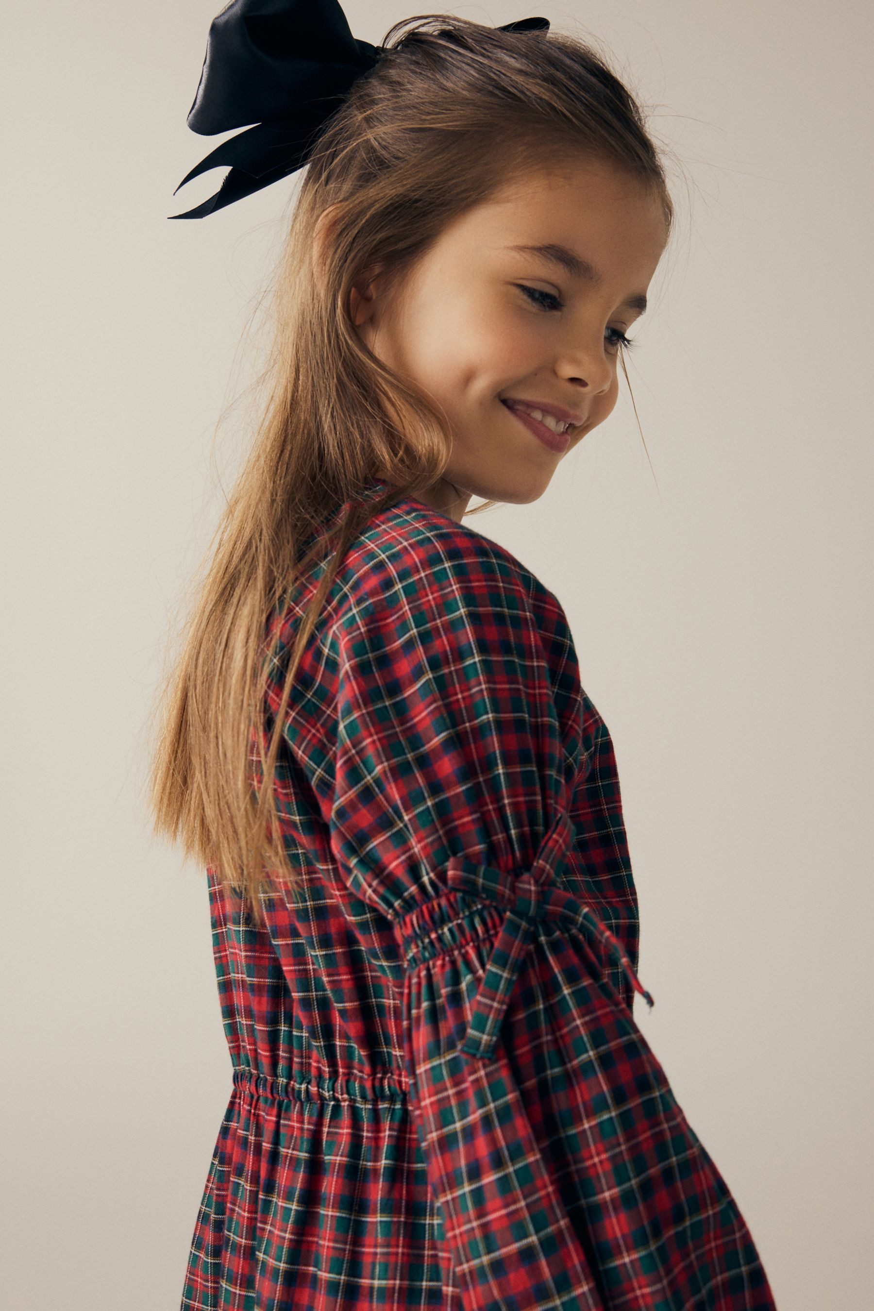 Next Etuikleid Langarmkleid mit Kragen (1-tlg)