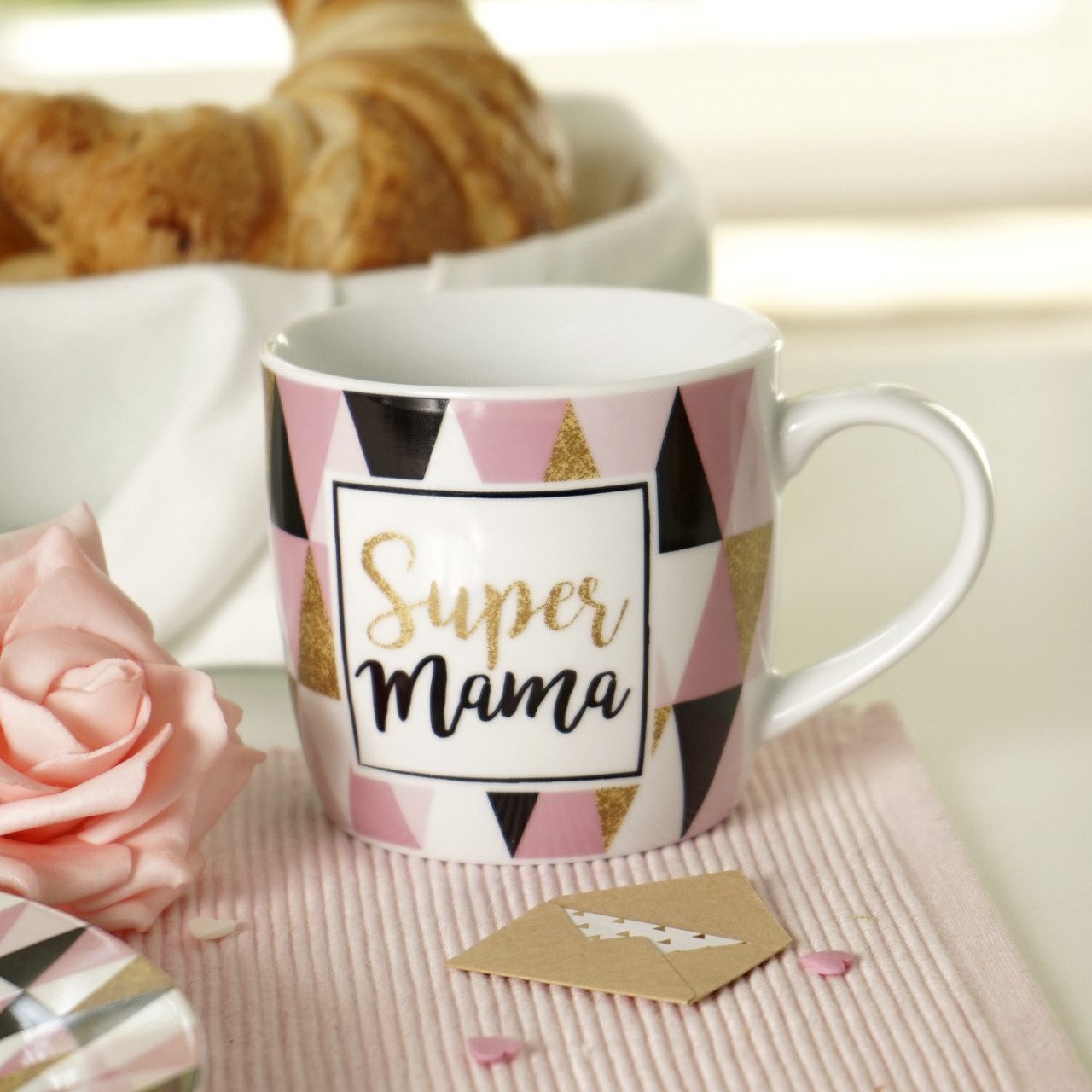 Geda Labels GmbH Tasse Super Mama Muster, 1-tlg., Porzellan, Rosa, 300 ml, spülmaschinengeeignet
