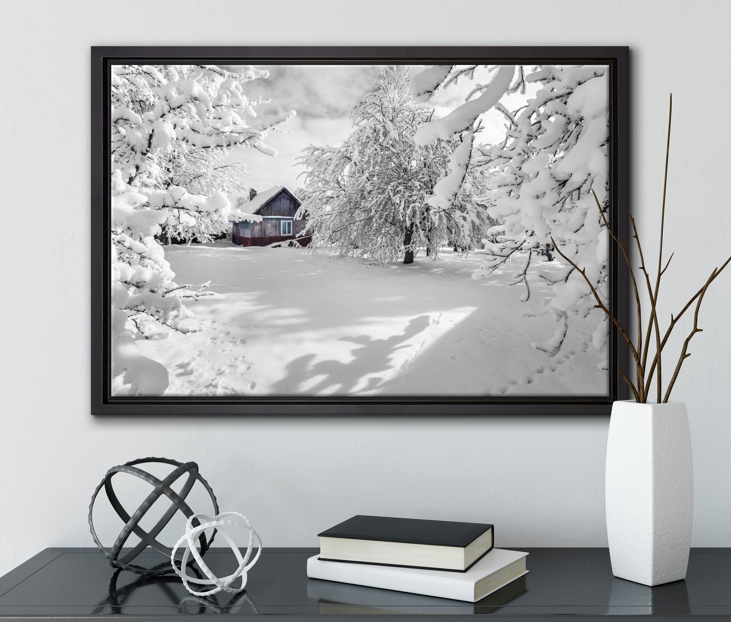 Pixxprint Leinwandbild Leinwandbild St), in Winterlandschaft, fertig inkl. Schattenfugen-Bilderrahmen bespannt, (1 schöner Wanddekoration gefasst, in einem Zackenaufhänger Hütte
