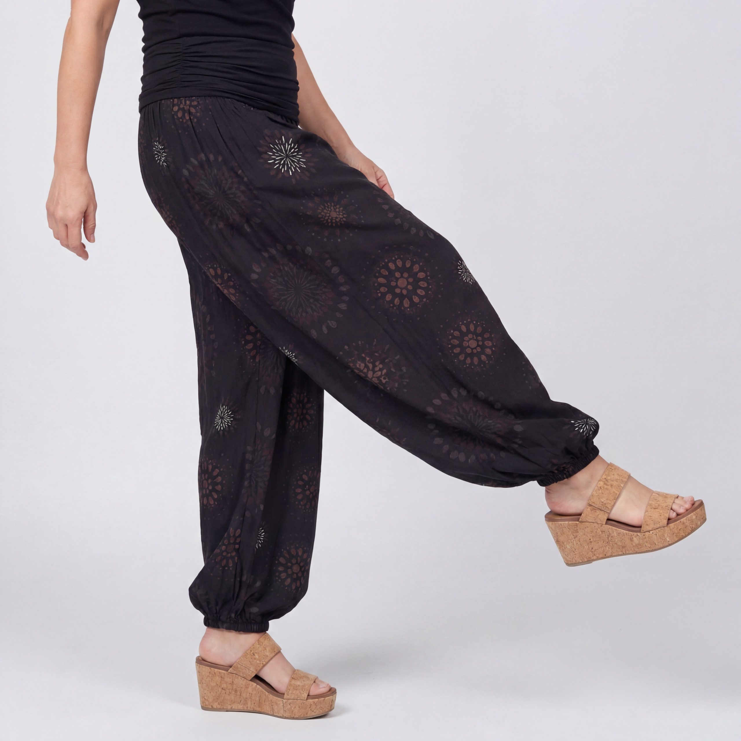 OriginalYou Haremshose Pluderhose für Damen leichte Haremshose sommerliche Yogahose Middle Waist, mit elastischem Bund, weites Bein