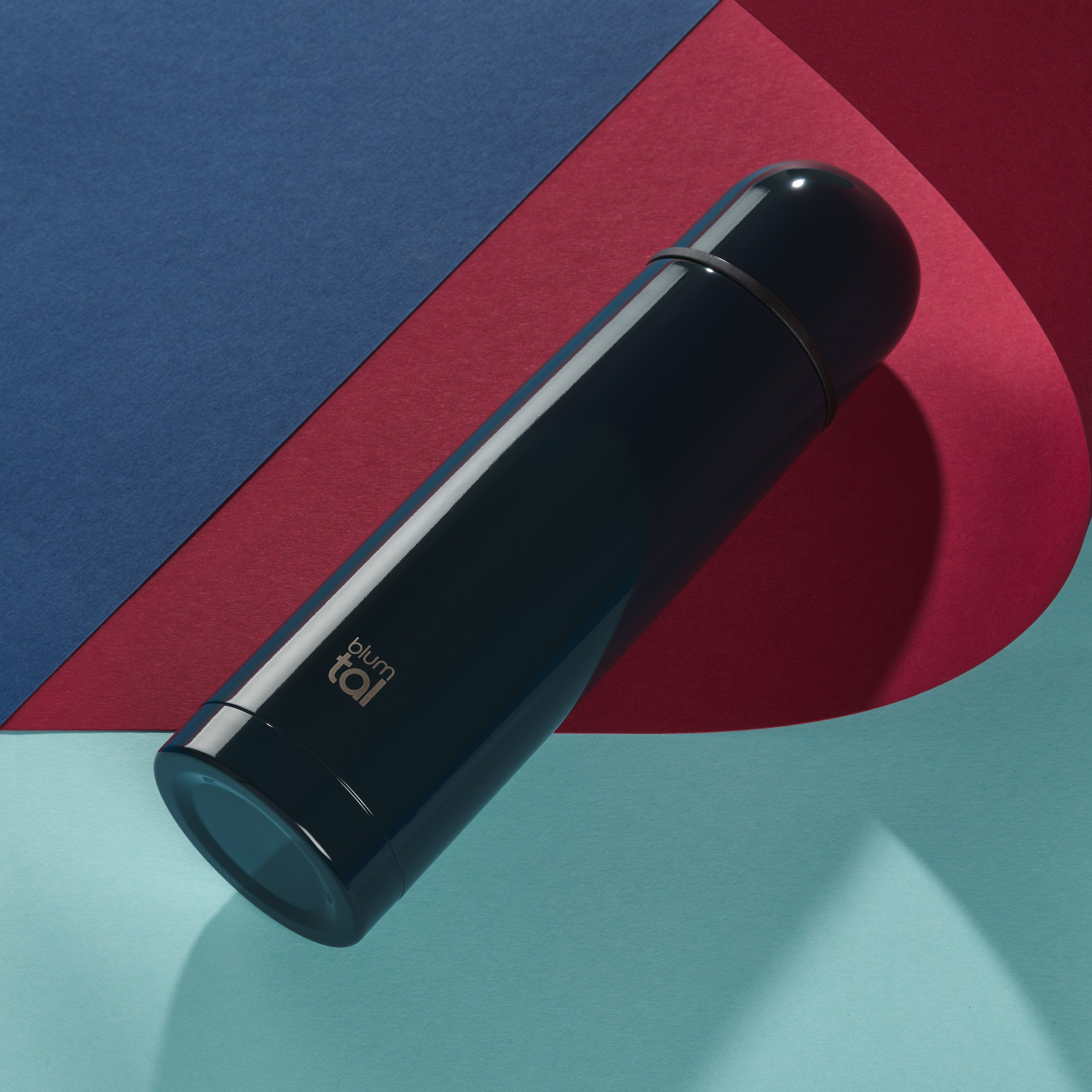 Blumtal Thermoflasche Eifel - auslaufsicherer Trinkbecher, für unterwegs, stundenlange Isolation von warmen Getränken