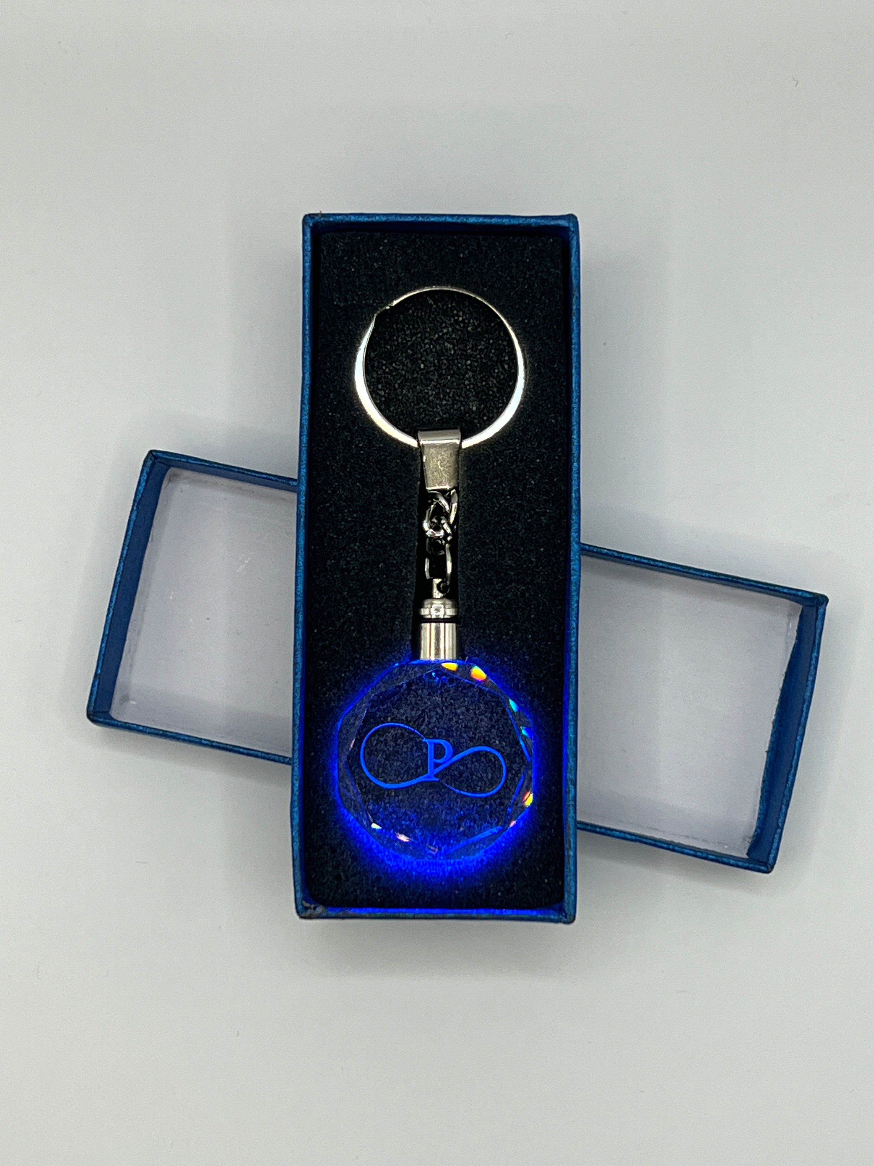 Schlüsselanhänger Unendlichkeitszeichen Schlüsselanhänger P Multicolor mit Geschenkbox
