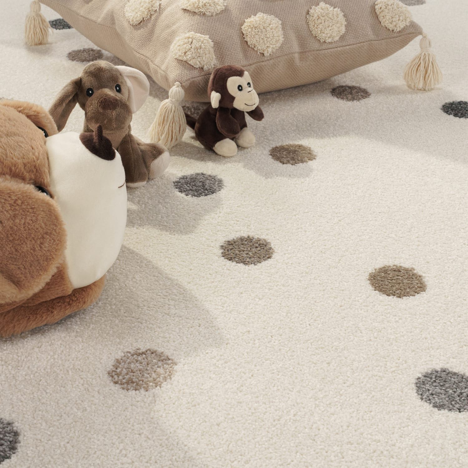 KADIMA DESIGN Kinderteppich Punkte Kinderzimmer schmutzabweisend Teppich Kinder, Rund, Höhe: 13 mm, Florhöhe: 9 mm, Polypropylen, Rund, 200D, Beige