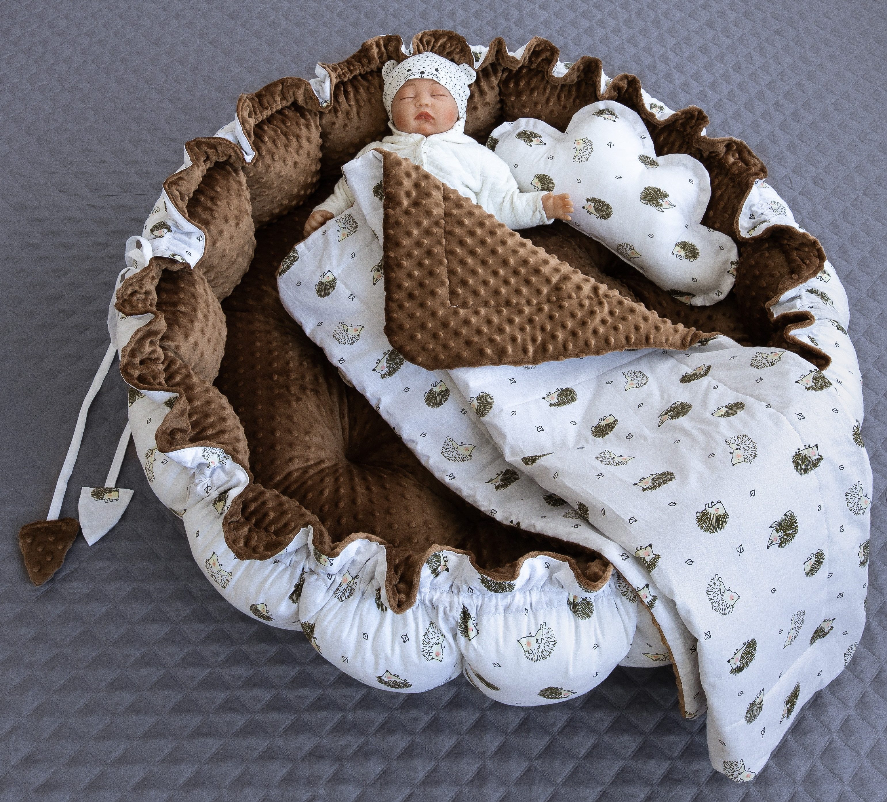 Bettnestchen IGEL Braun/ MINKY ENGELSNEST Nestchen Babynest Unterlage beige