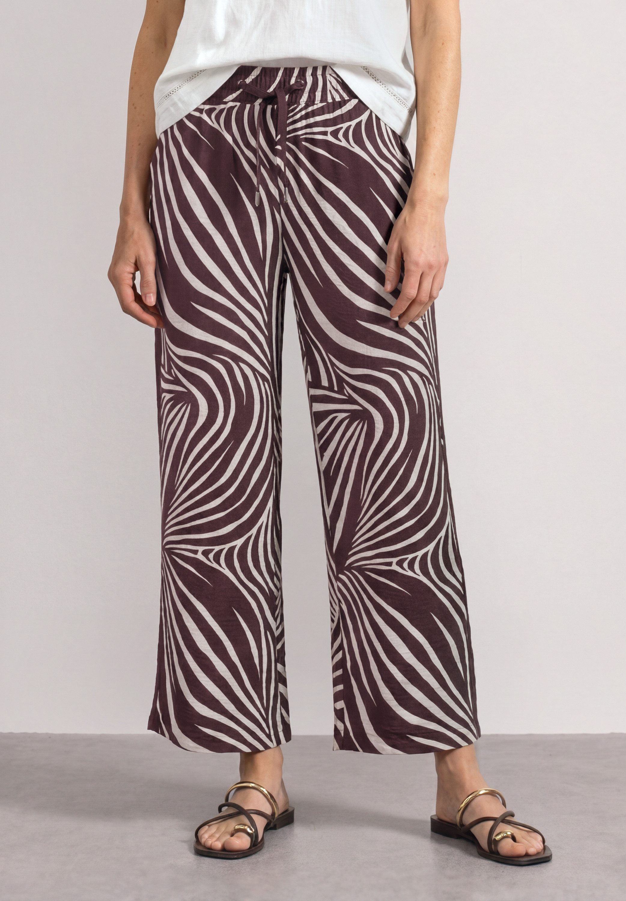 STREET ONE Stoffhose mit Wide Legs