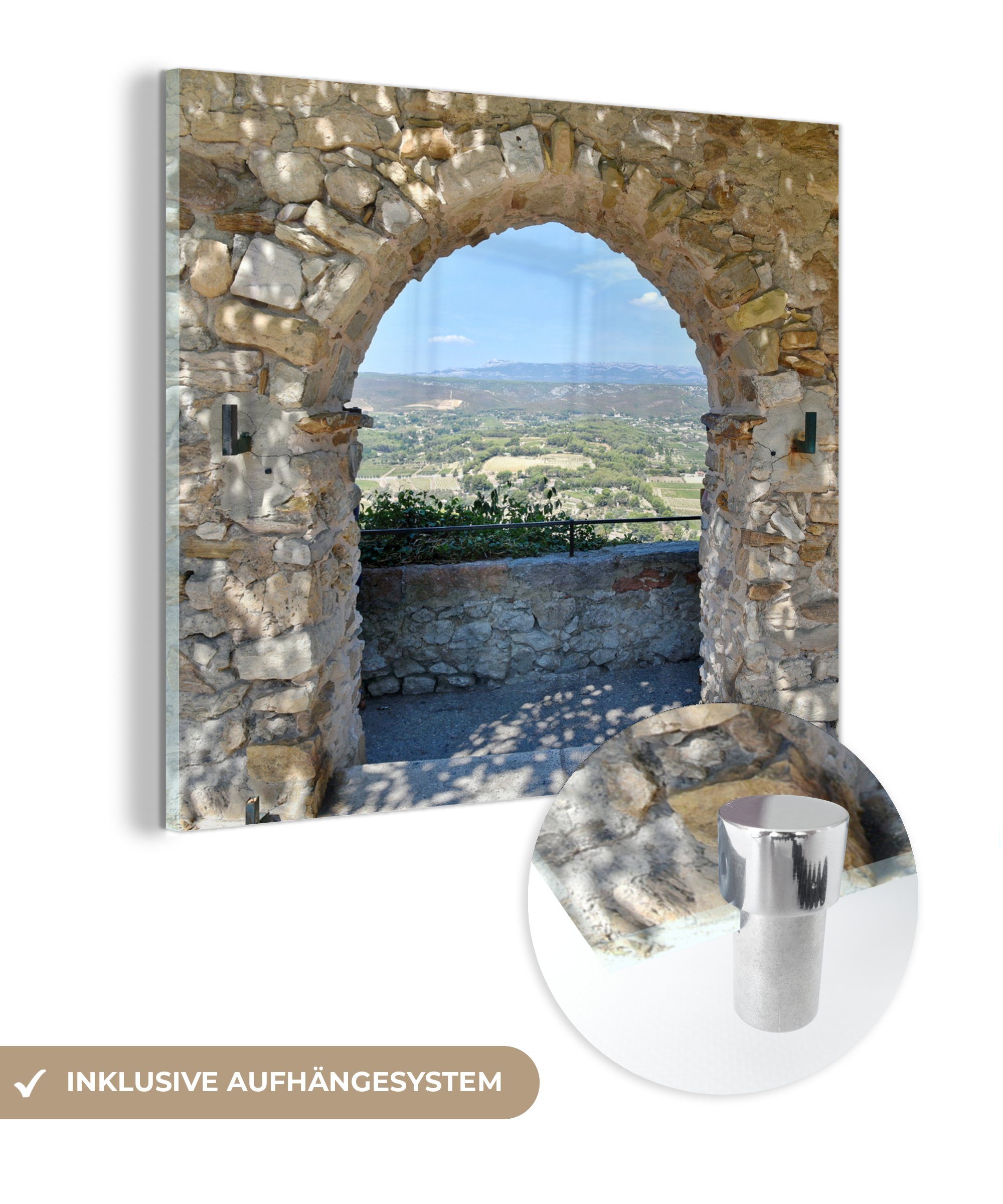 MuchoWow Acrylglasbild Blick von einem Steinbogen über eine Gemeinde in Frankreich, (1 St), Glasbilder - Bilder auf Glas Wandbild - Foto auf Glas - Wanddekoration