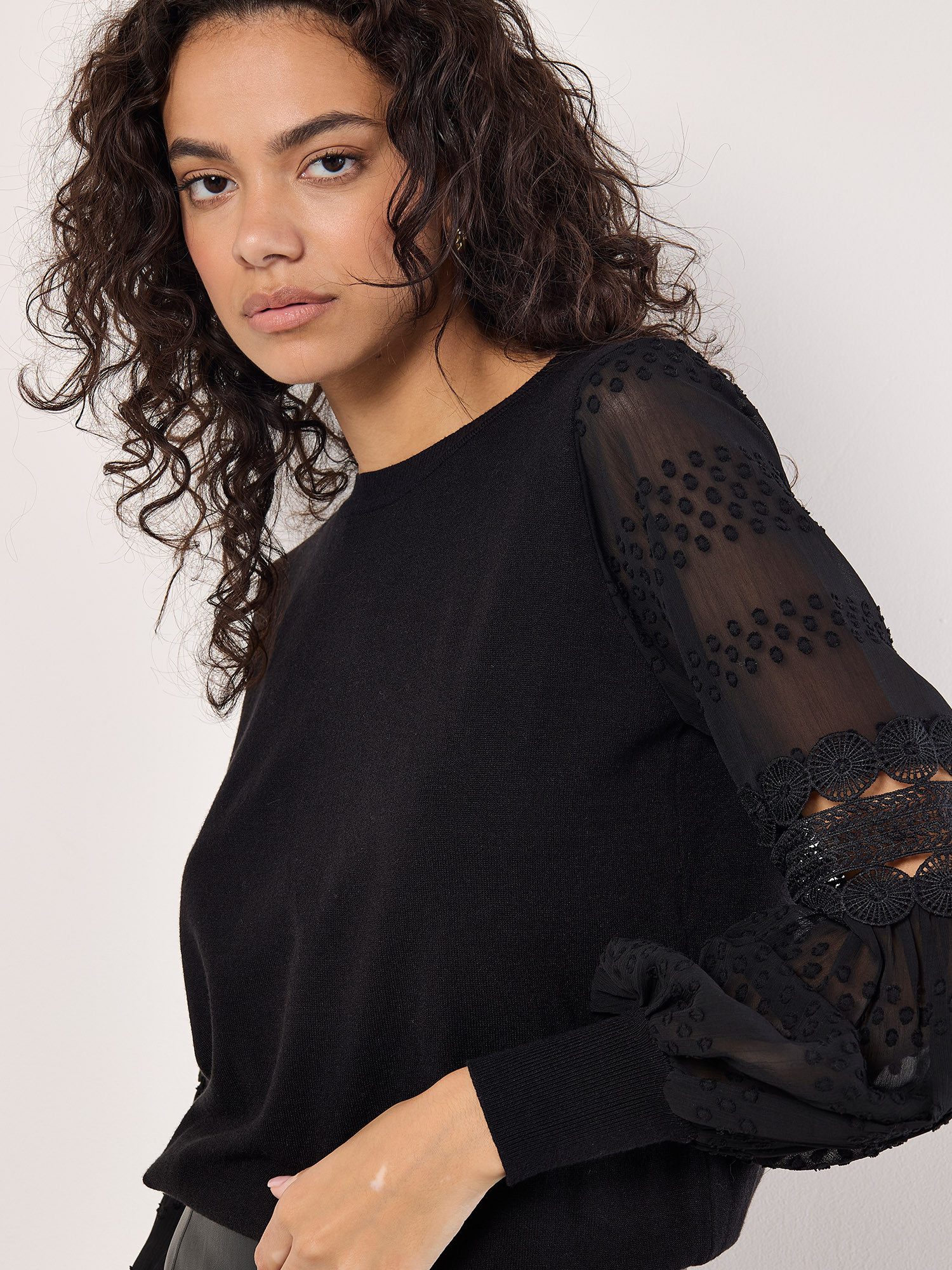 Apricot Strickpullover Langarmshirt mit Spitze