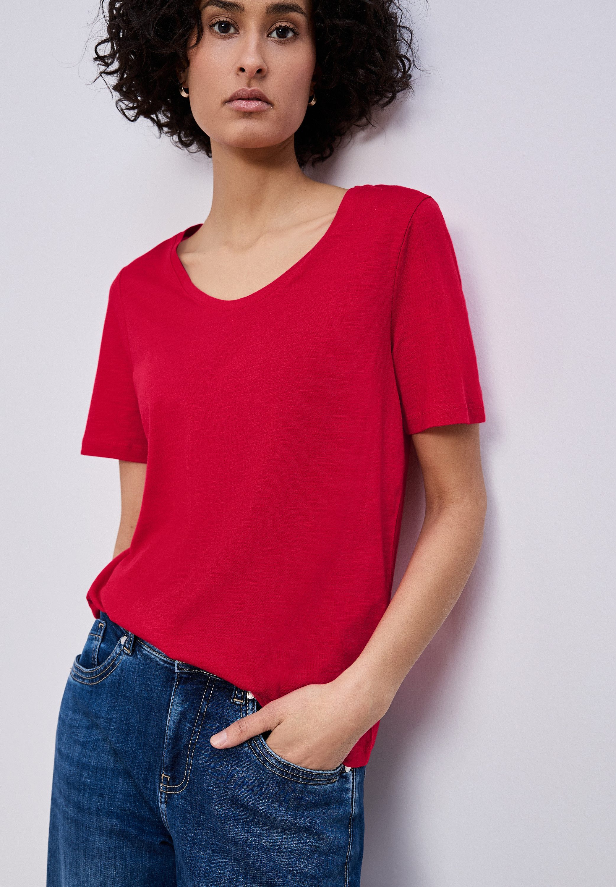 STREET ONE T-Shirt Style Gerda mit femininem V-Ausschnitt günstig online kaufen
