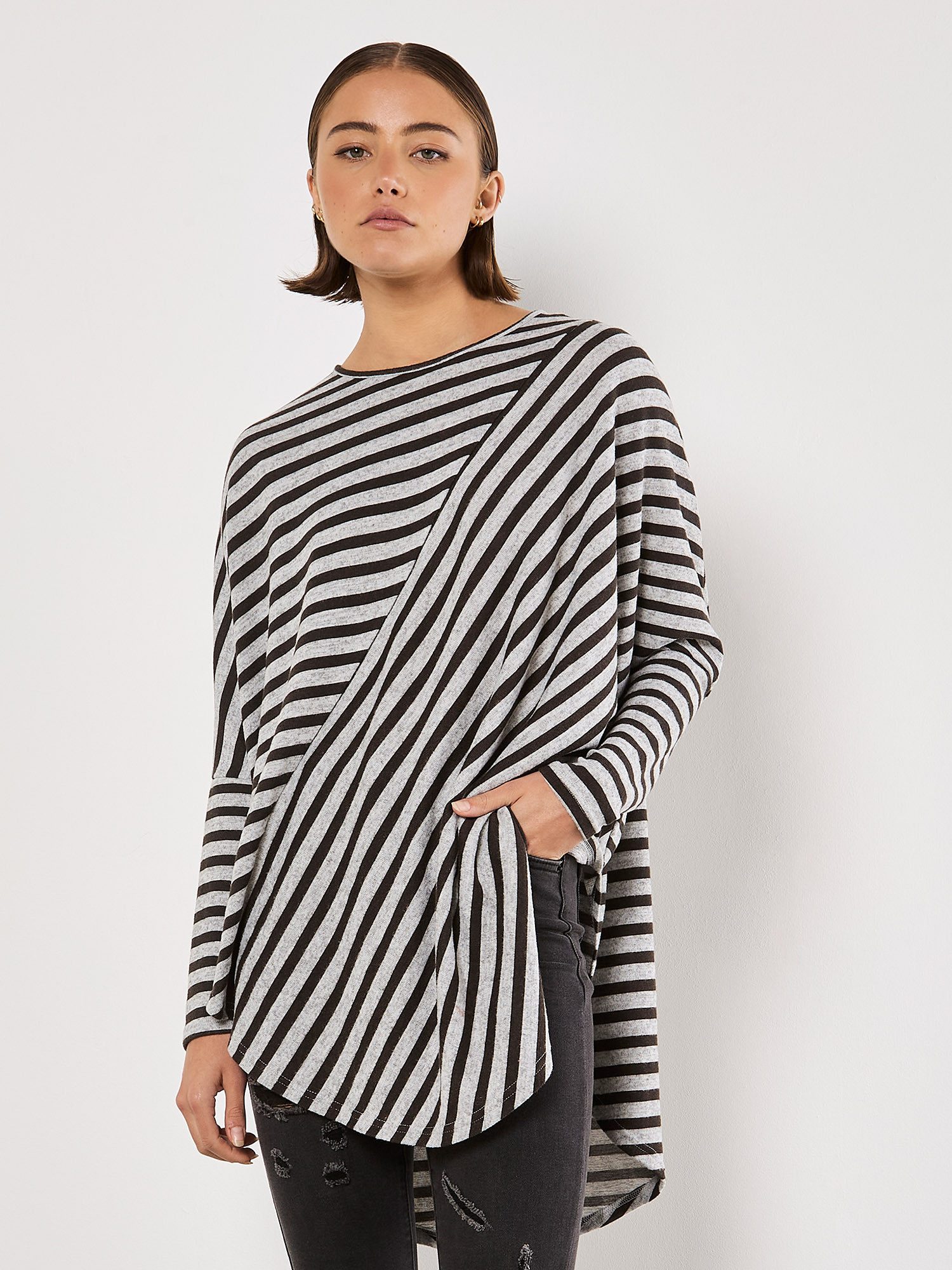 Apricot Streifenpullover gestreiftes Jersey-Top mit asymmetrischem Saum günstig online kaufen