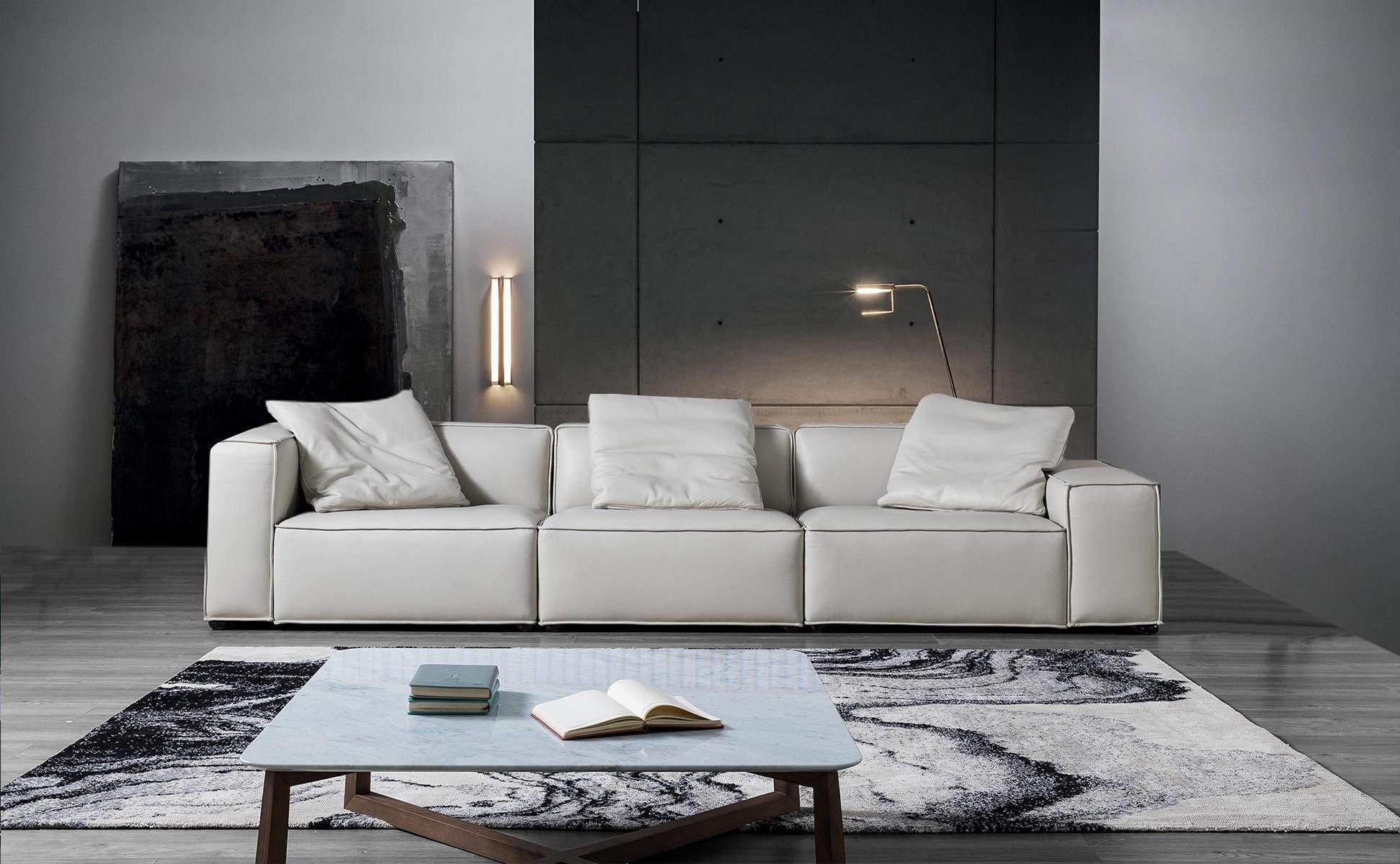 Xlmoebel Big-Sofa Neues XXL-Sofa mit vier Sitzplätzen in Lederoptik, Hergestellt in Europa