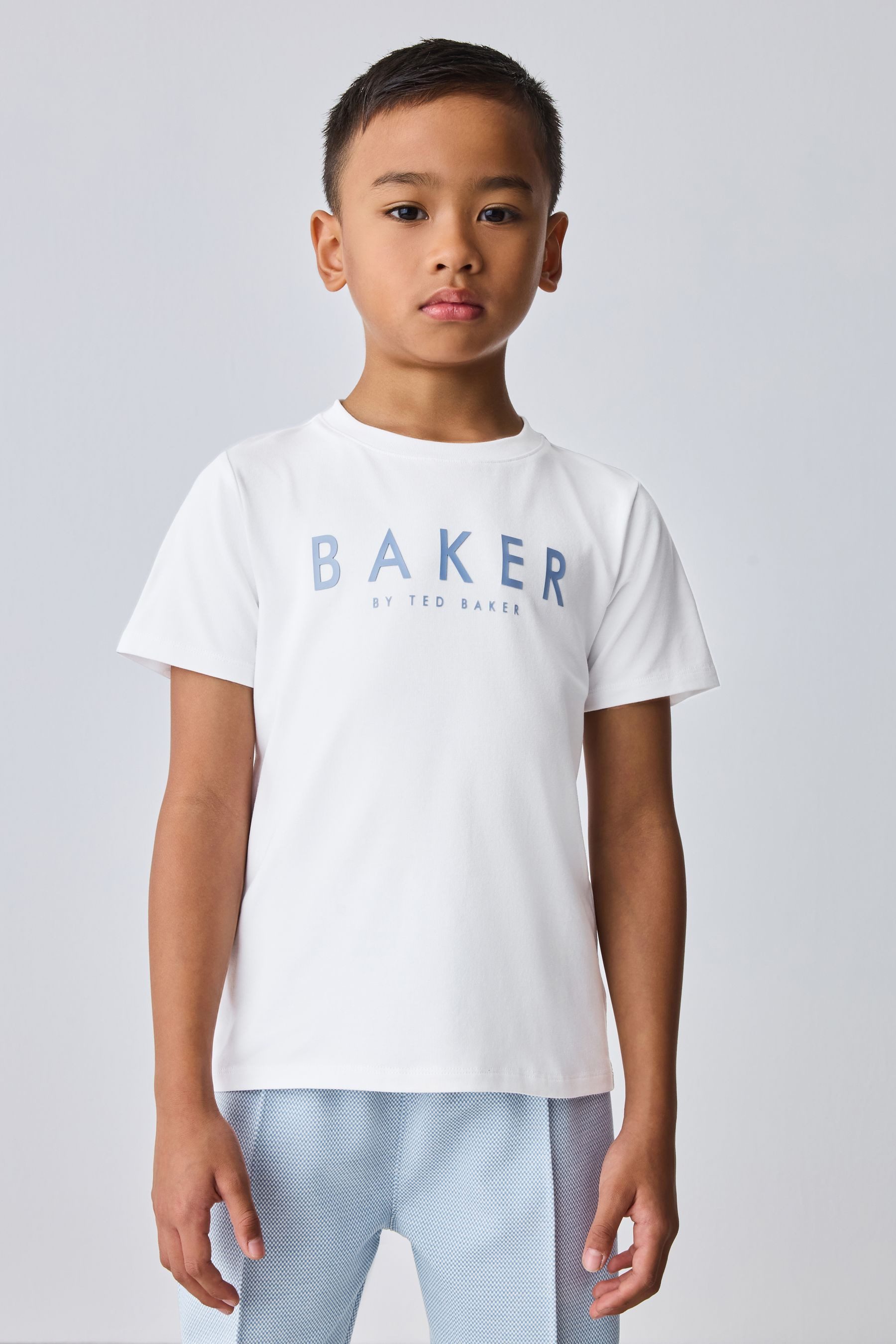 Baker by Ted Baker Shirt & Hose Baker by Ted Baker Hemdjacke, T-Shirt und Hose (3-tlg)