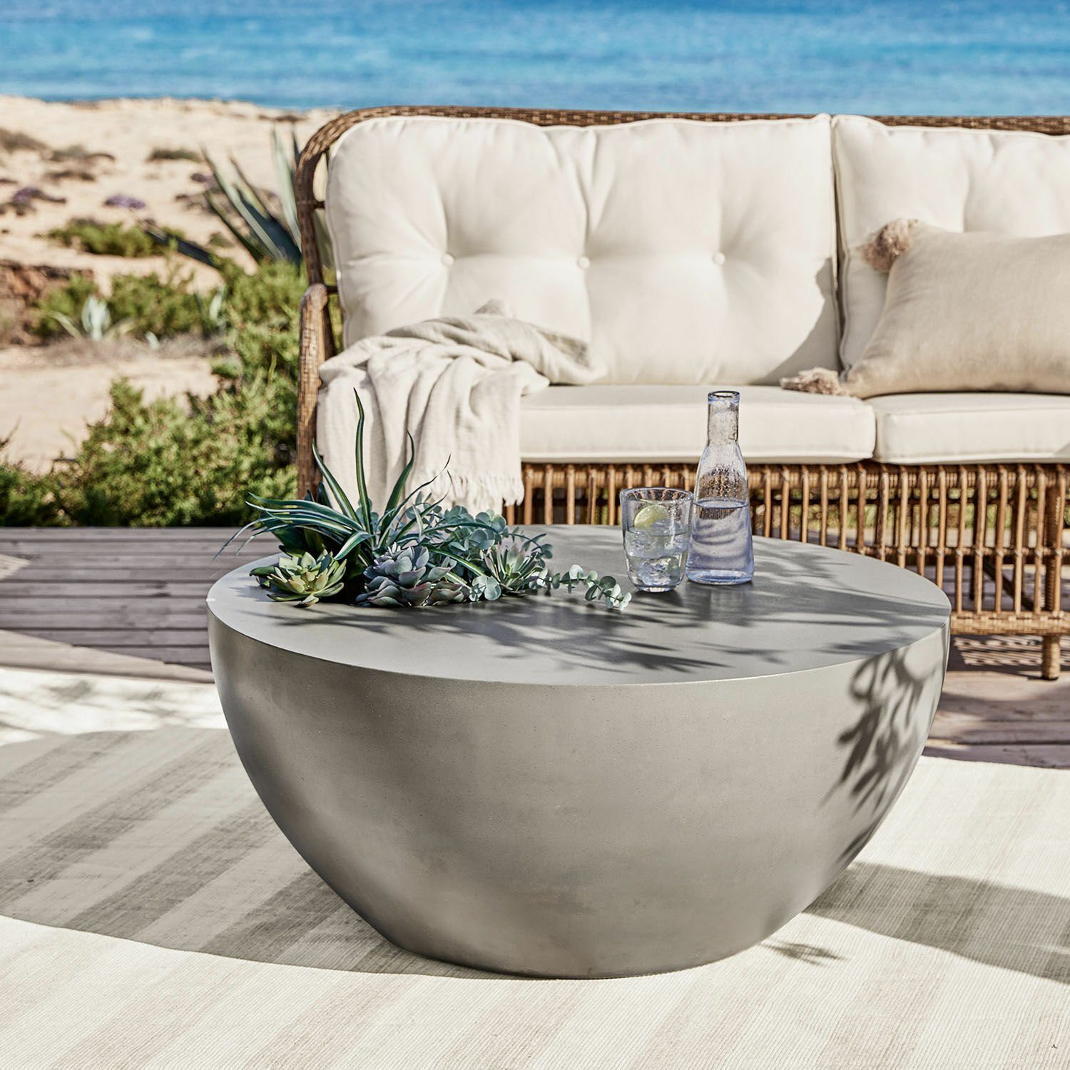 Mirabeau Gartentisch Couchtisch Plévin grau