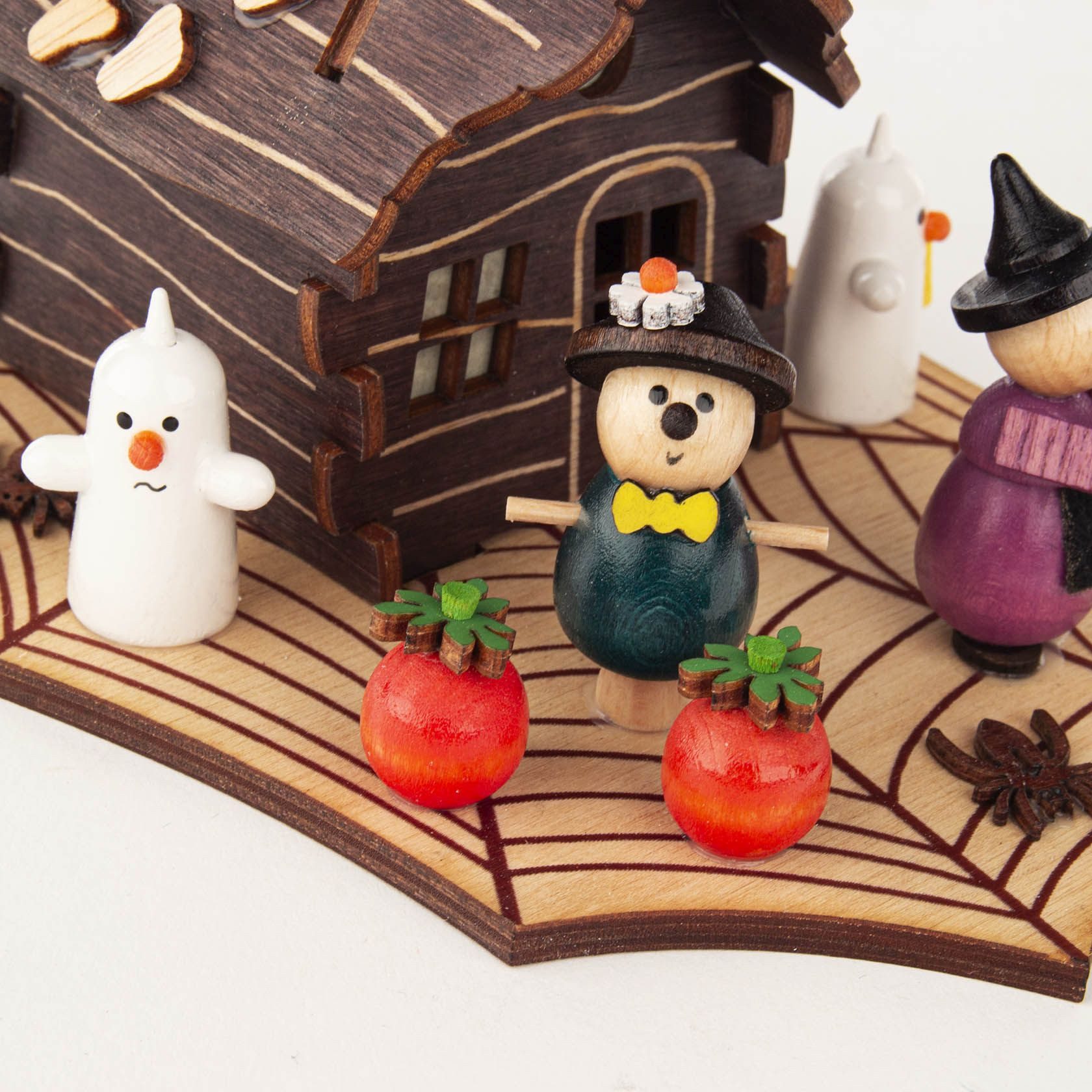 Dregeno Erzgebirge Räucherofen Räucherhaus Halloween mit Hexe und Gespenst BxHxT 12,5x9,5x15cm NEU