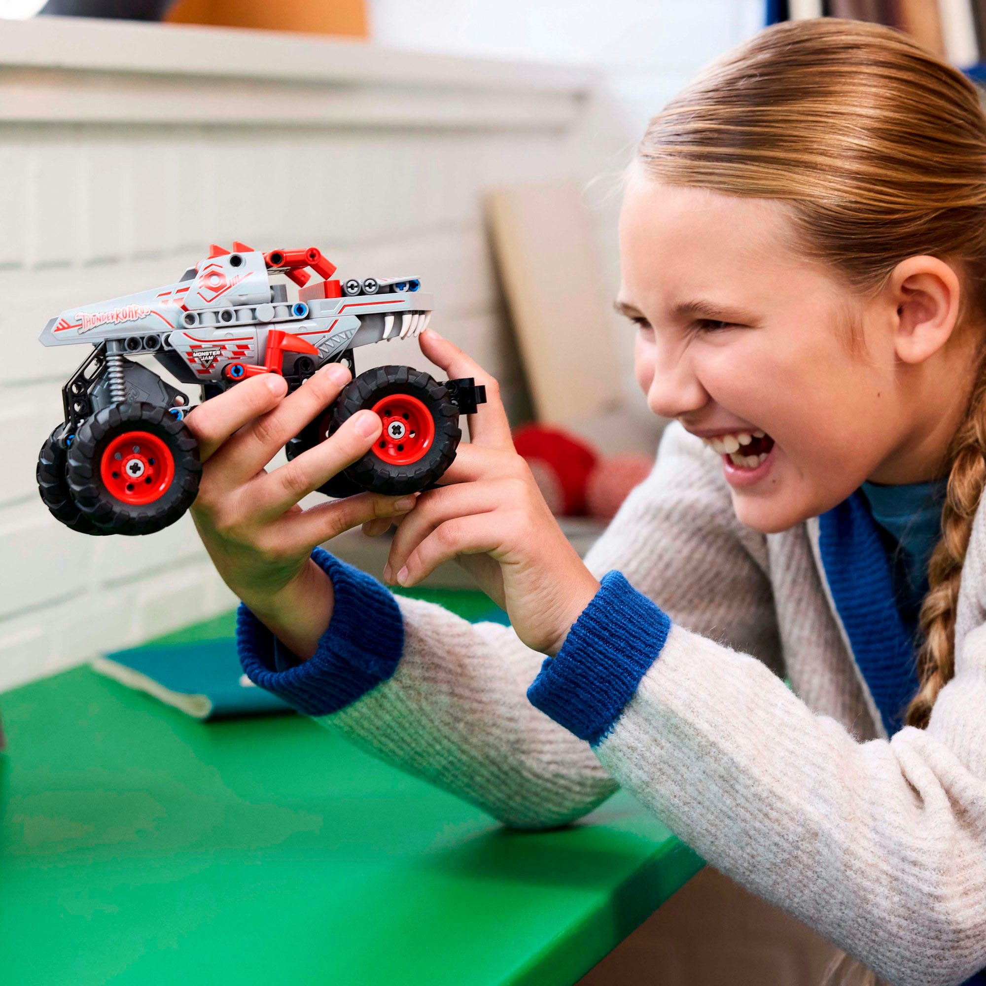 LEGO® Monster Jam™ ThunderROARus™ (42200), LEGO Technic Konstruktionsspiels günstig online kaufen