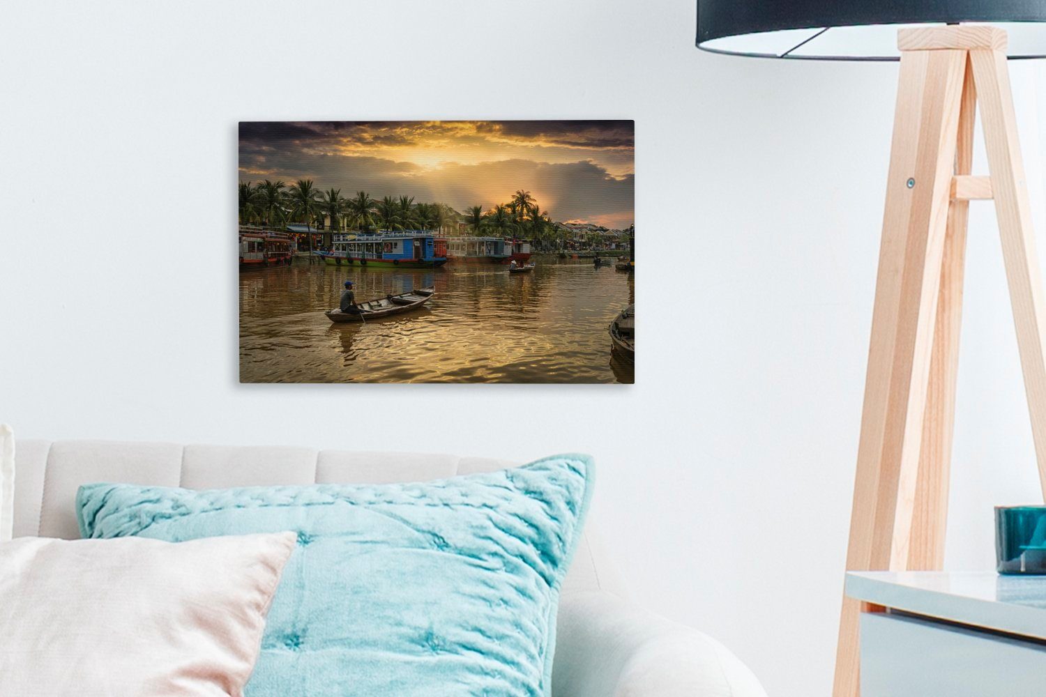 OneMillionCanvasses® Leinwandbild Boot auf dem Thu-Bon-Fluss in Hoi An in Vietnam, Fotodruck (1 St), Leinwand Bilder Klein, Wand Dekoration Aesthetic 30x20 cm