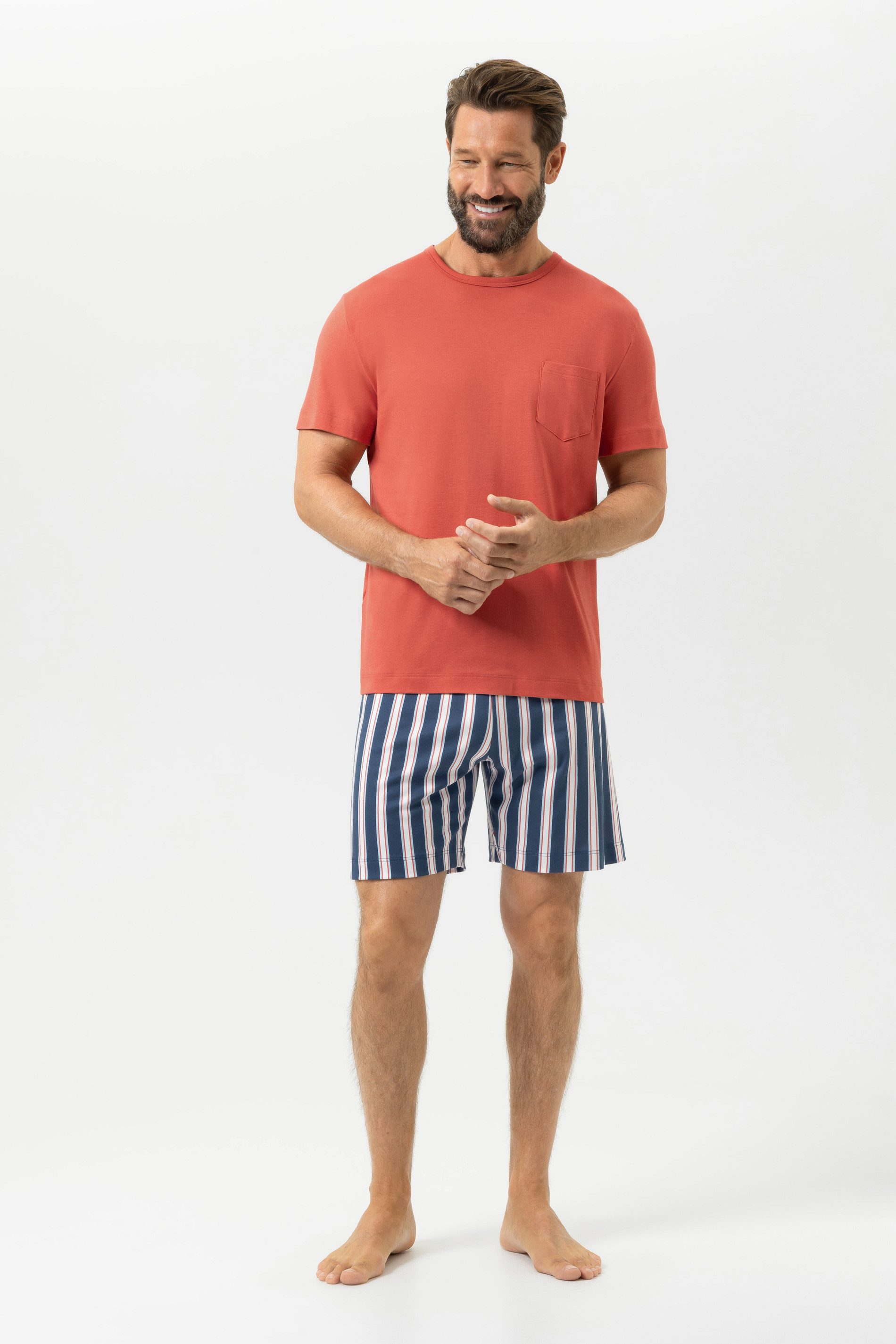 Mey Schlafanzug Mey Anzug kurz Serie Bold Coral Stripes Gestreift (2 tlg) Reine Baumwolle, Jersey-Qualität, purer Komfort