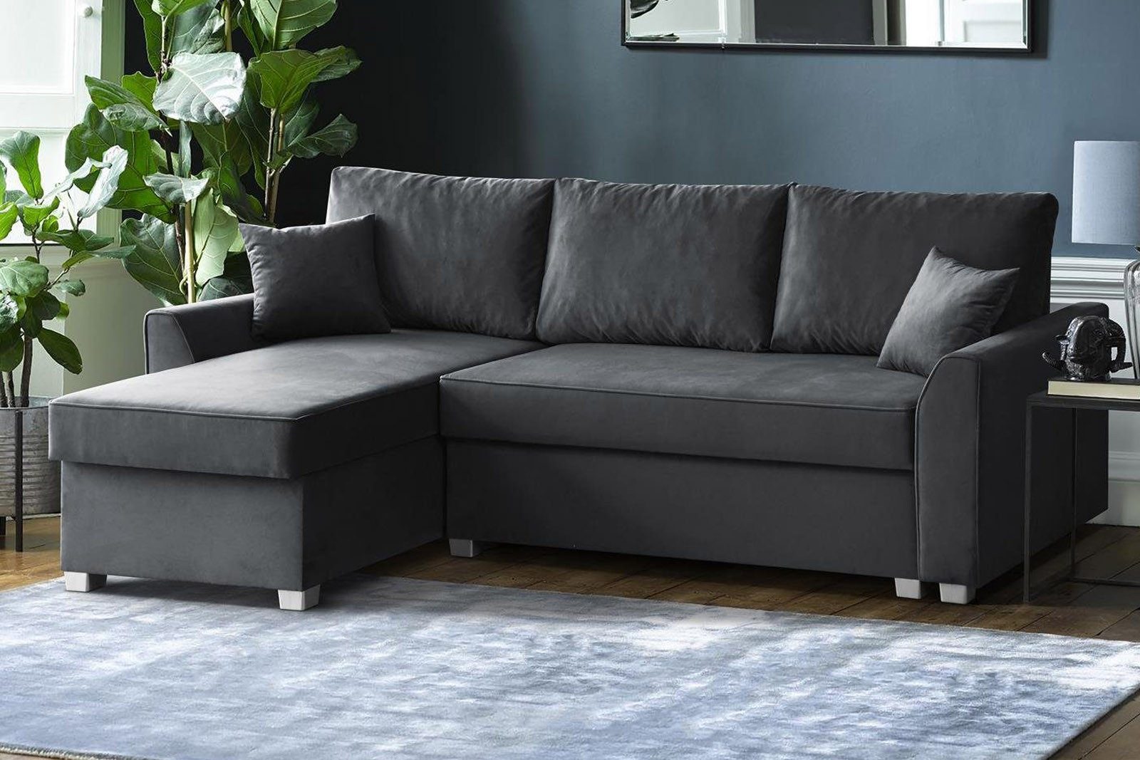 Beautysofa Polsterecke Toretto, Eckcouch aus velours, L-Form Ecksofa, Bettkasten, universelle Ottomane, Kunststoffbeine, inklusive Bonnell-Federn