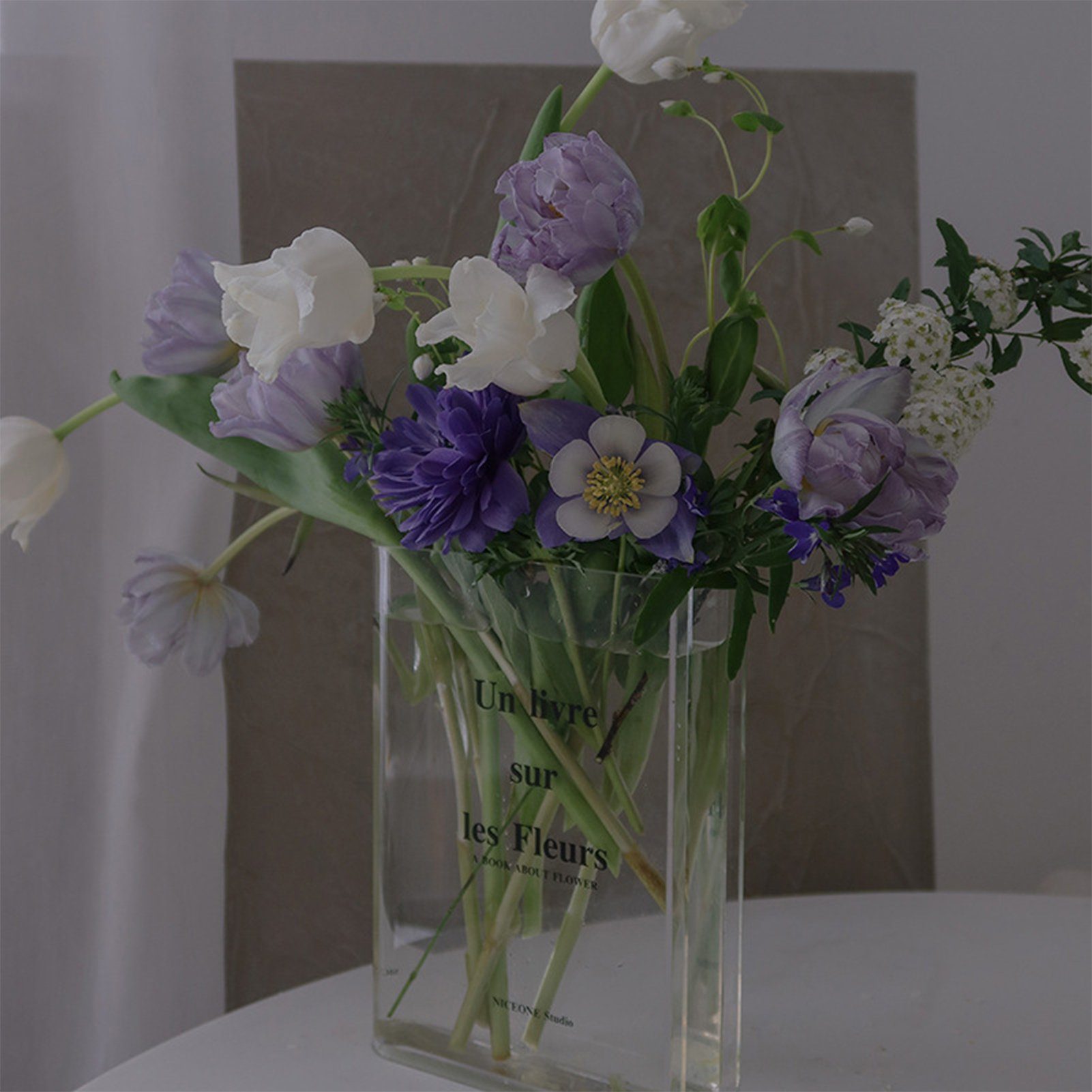 Blusmart Tischvase Einfache Vase transparent Modische, Acryl-Bücher-Blumenvase, weiß