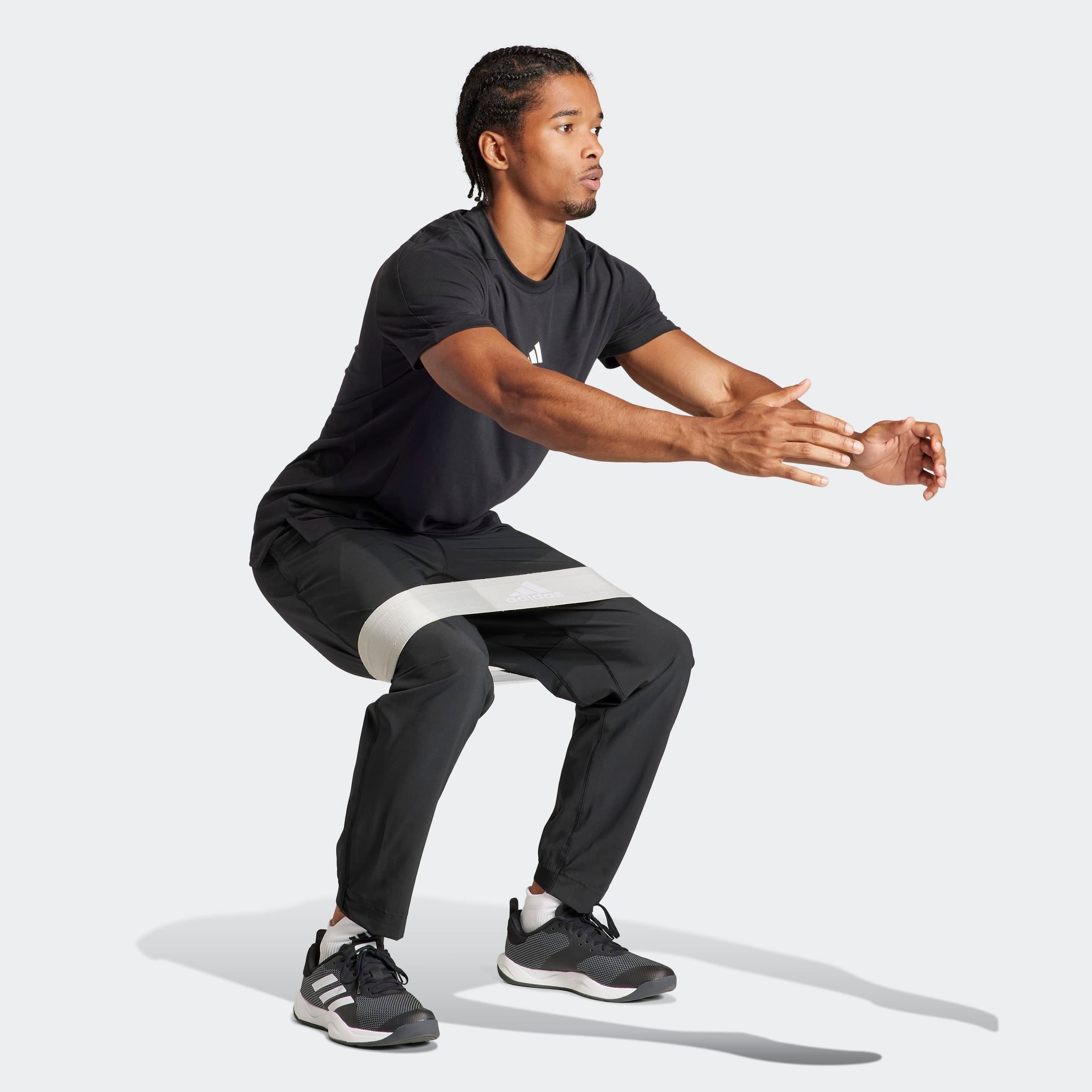 adidas Performance Sporthose TRAIN ESSENTIALS TRAINING WOVEN (1-tlg)