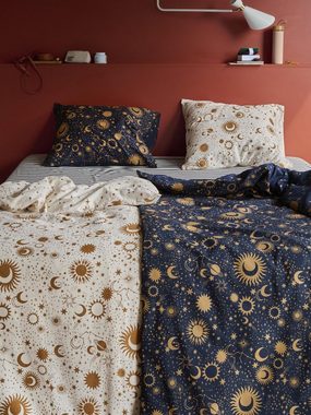 Bettwäsche Luna tic, Covers & Co, Baumwollmischung, 2 teilig, aus recyceltem Material mit Sterne & Planeten