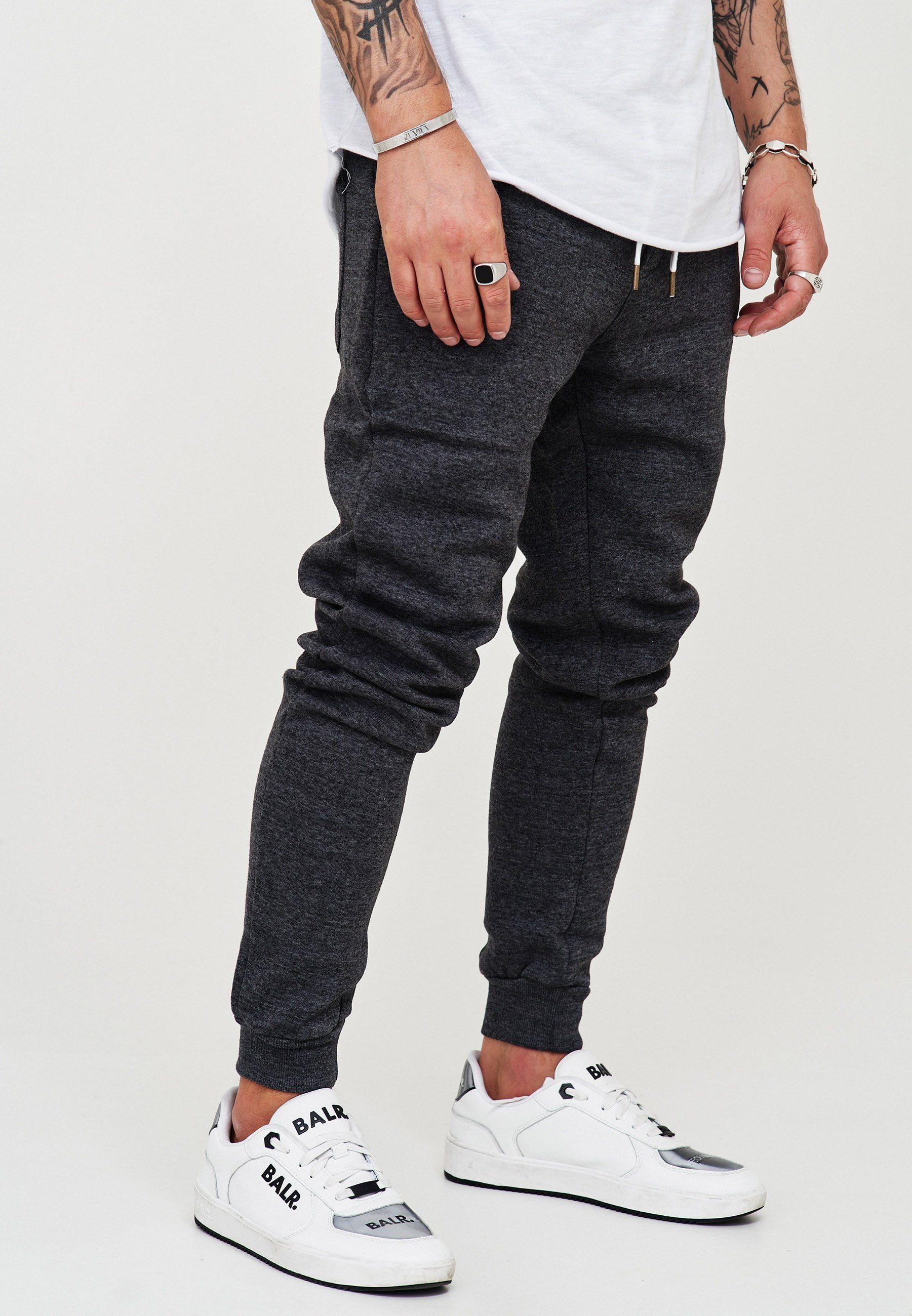 behype Sweathose JOGGERY im modernen Slim Fit-Schnitt