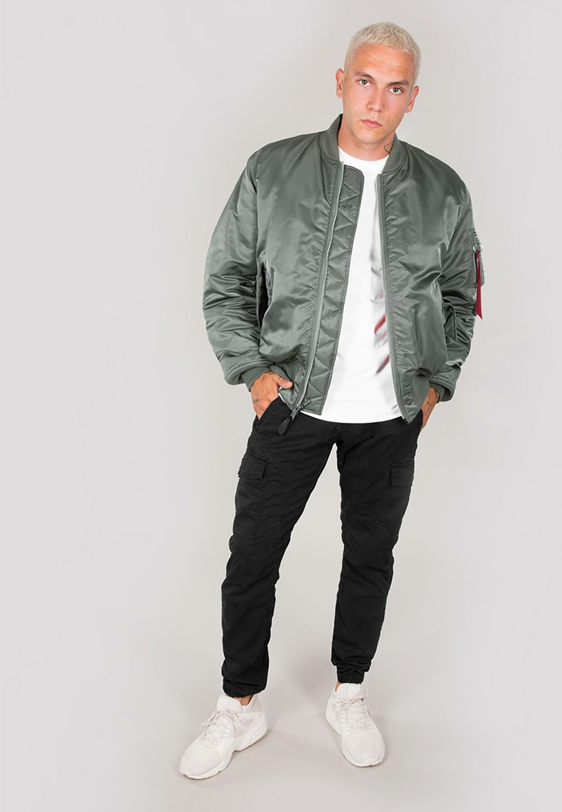 Bomberjacke Industries (HERITAGE) Alpha MA-1 Bomber green vintage Alpha - Flight Industries Jackets Men &