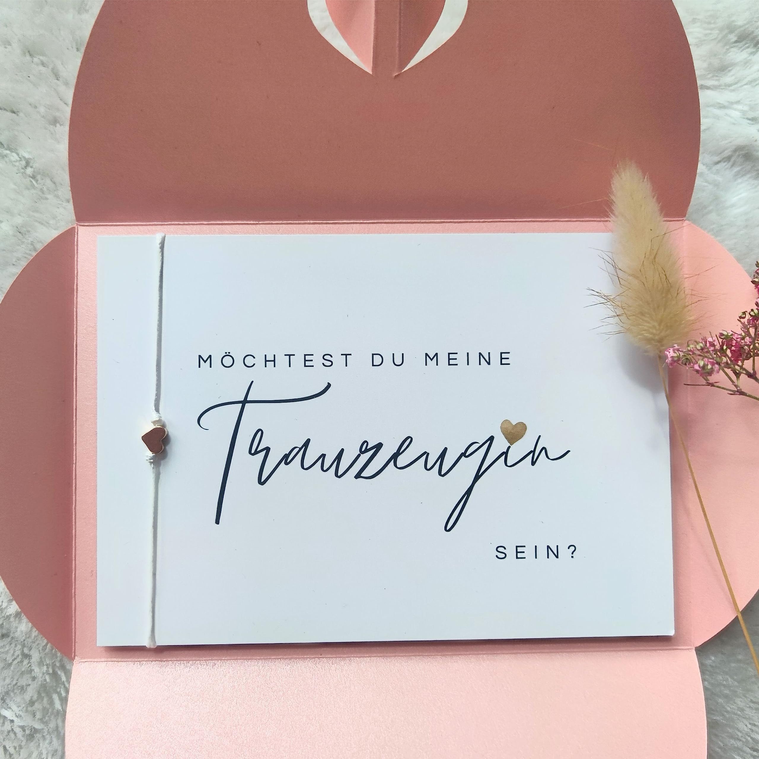 Briefzauber Hochzeitskarte Trauzeugin fragen - Karte mit Armband & Herzumschlag (vers. Varianten)