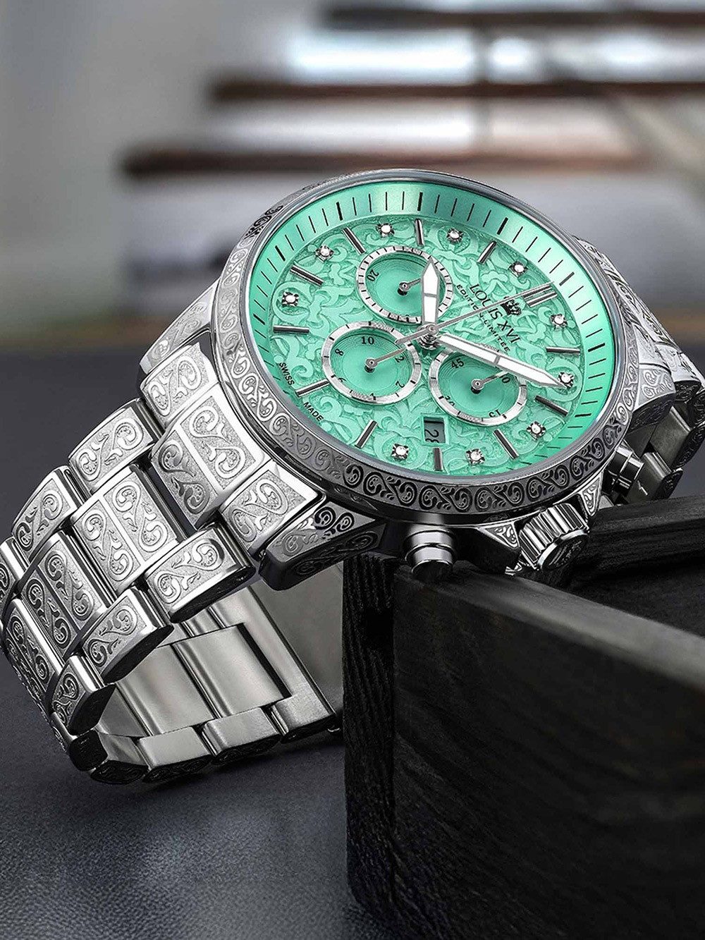 LOUIS XVI Quarzuhr Louis XVI LXVI1825 Herrenuhr Palais Royale 2.0 Diamond Chronograph 43m Louis XVI LXVI1825 Herrenuhr Palais Royale 2.0 Diamond Chronograph 43mm 10ATM